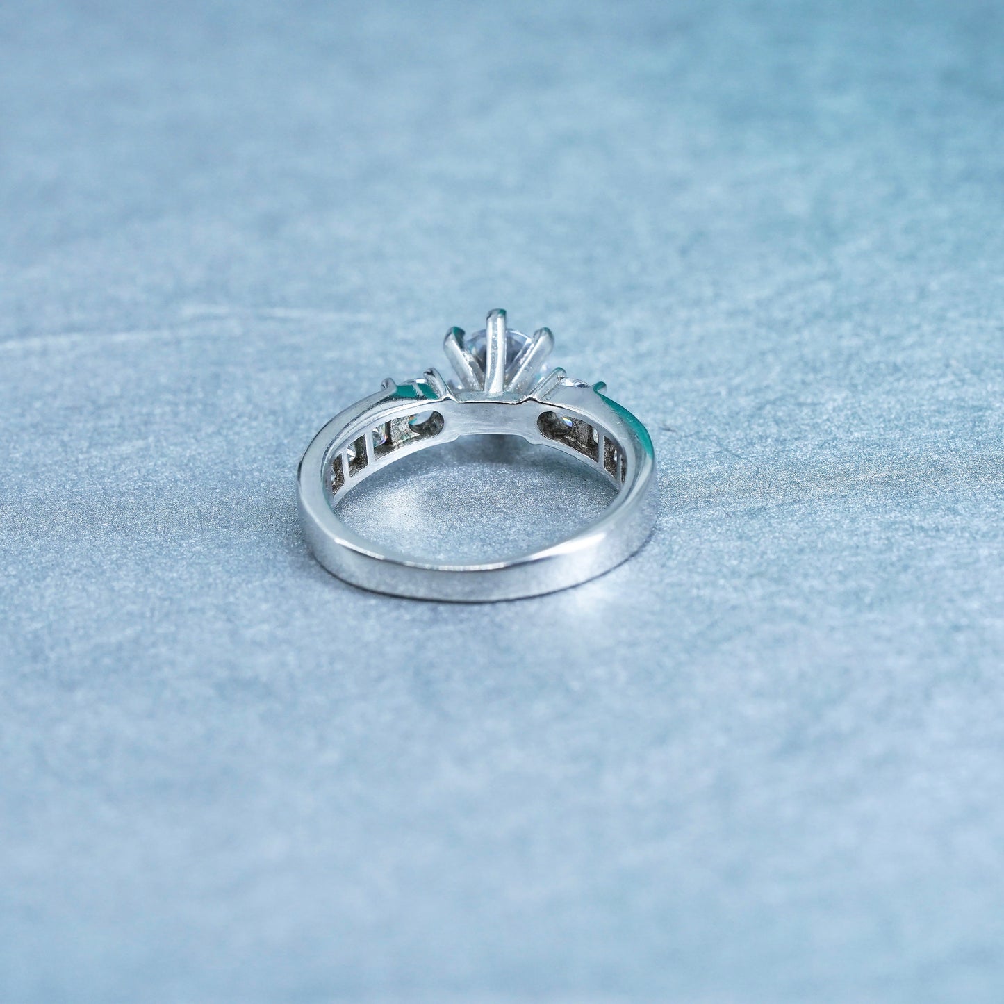 Size 7, vintage Sterling 925 silver handmade engagement ring with cluster Cz