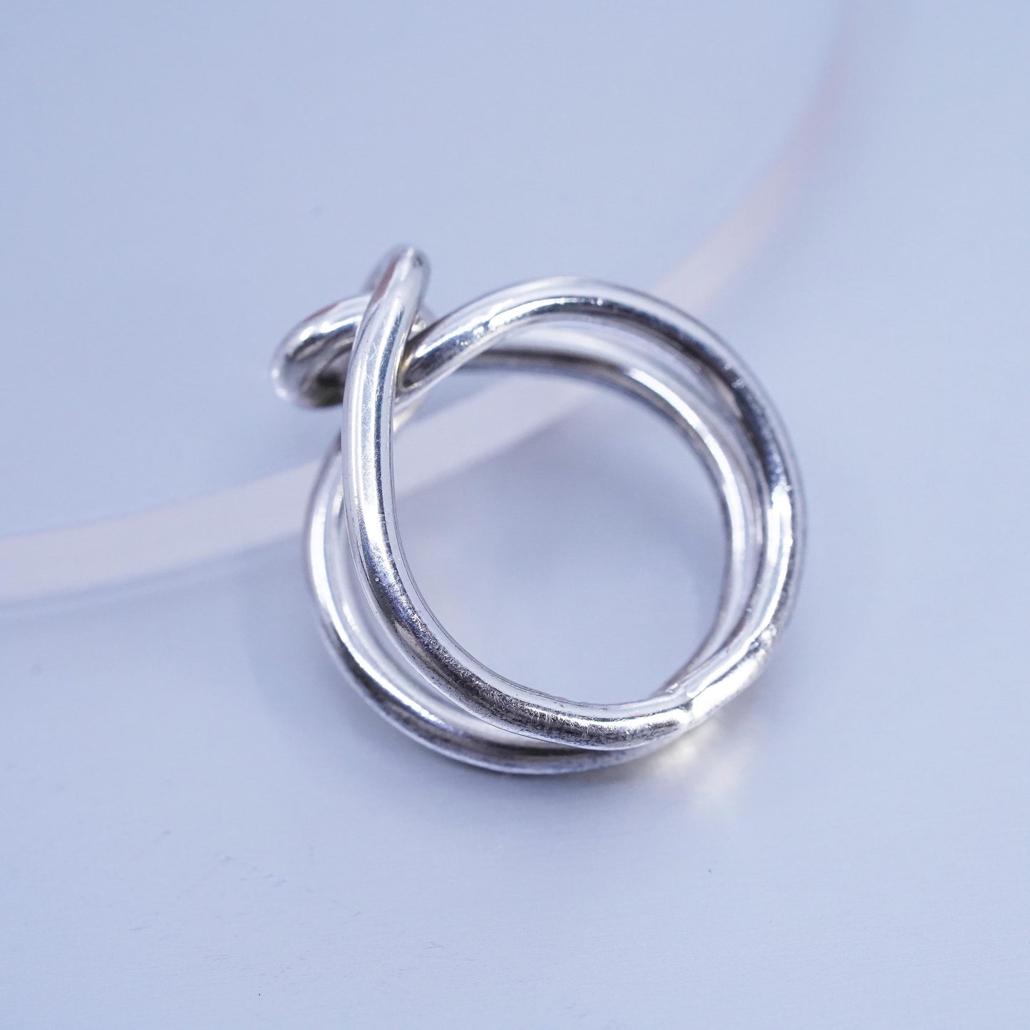 Size 6.5, vintage Mexican Sterling 925 silver handmade ring, knotted band