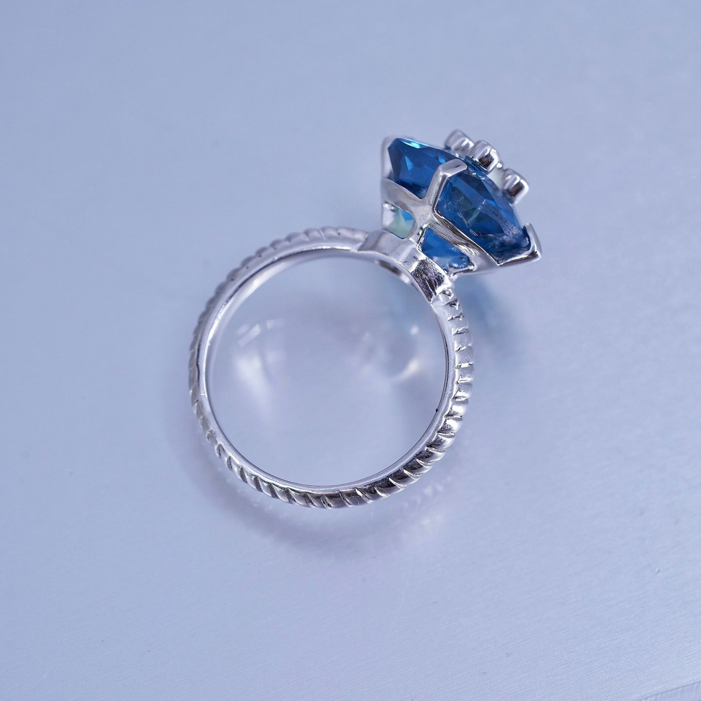 size 7, Vintage Sterling Silver 925 Ring Round Blue checkerboard cut topaz cz