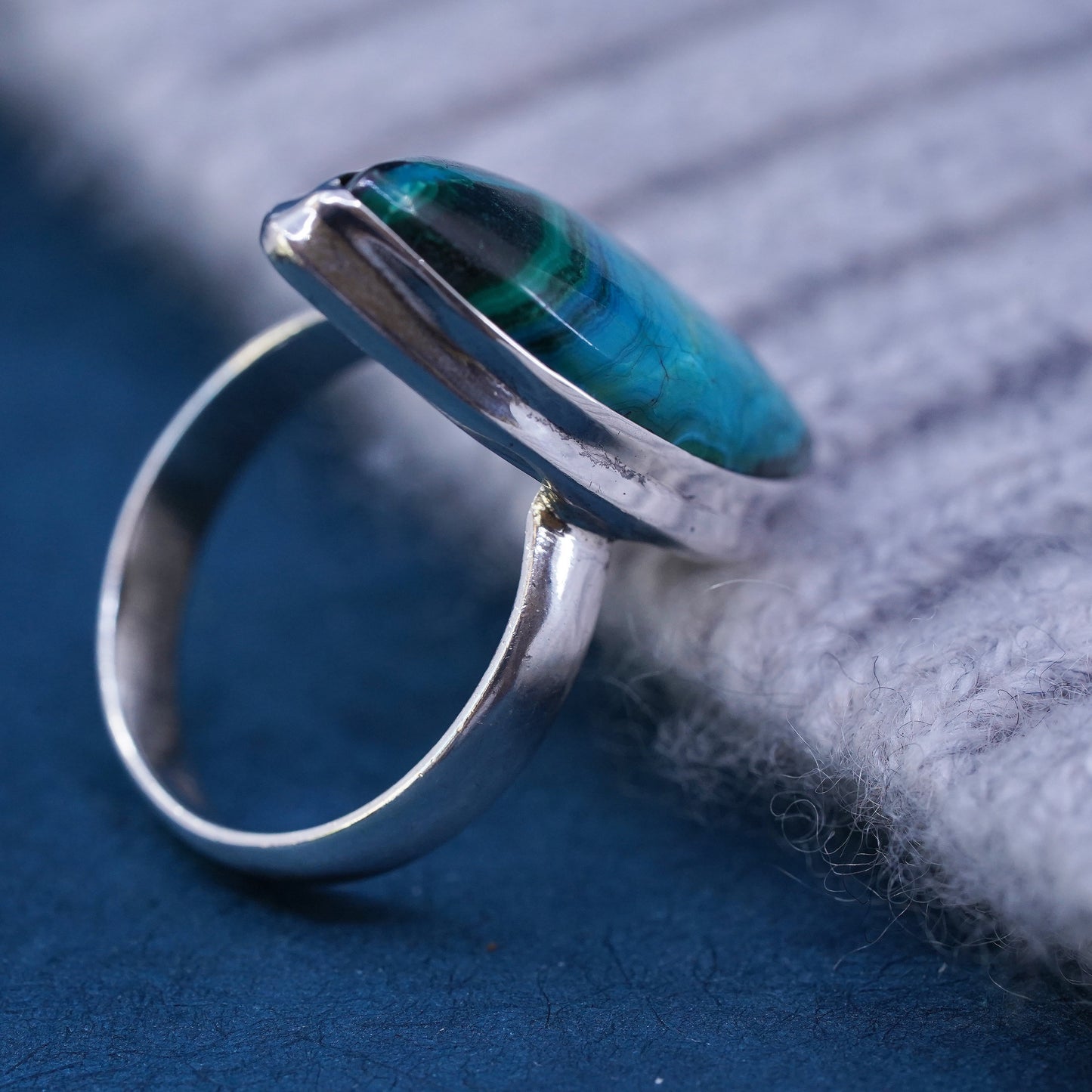 Size 9, vintage Sterling 925silver handmade ring with green lace agate
