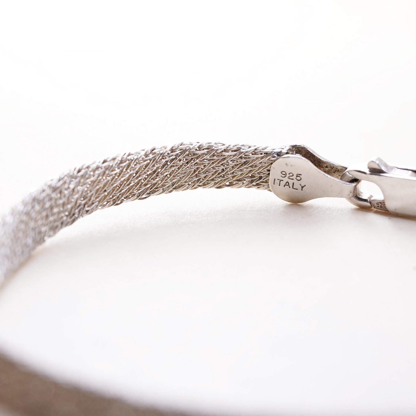 7.5” 6mm, Vintage sterling 925 silver mesh bracelet