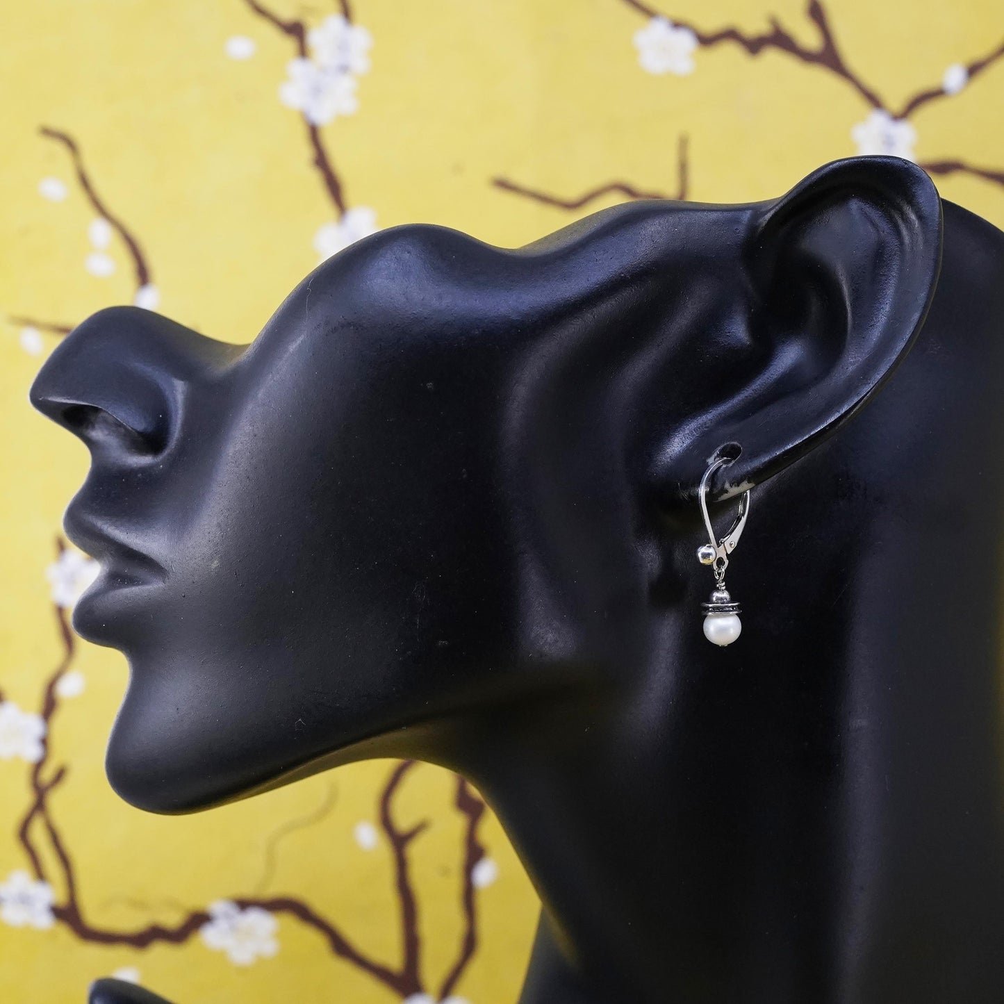 Vintage Sterling silver handmade earrings, 925 drops with pearl and lever back