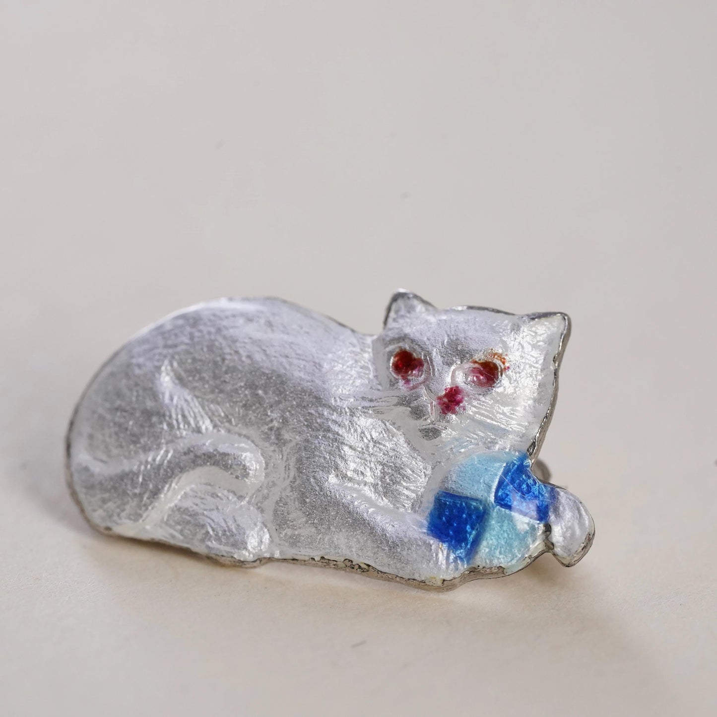 Vintage Sterling silver handmade brooch, 925 enamel white cat pin