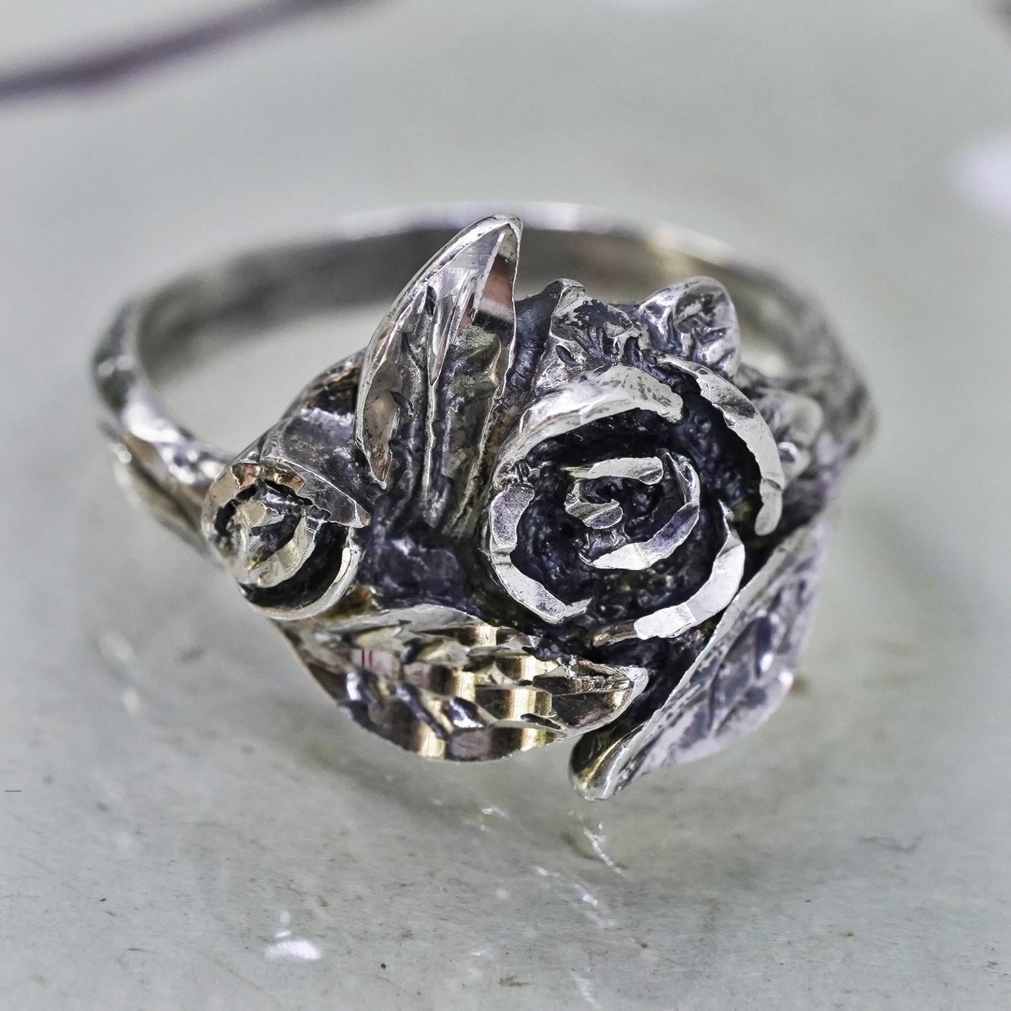 Size 6, vintage southwestern Sterling 925 silver handmade rose ring