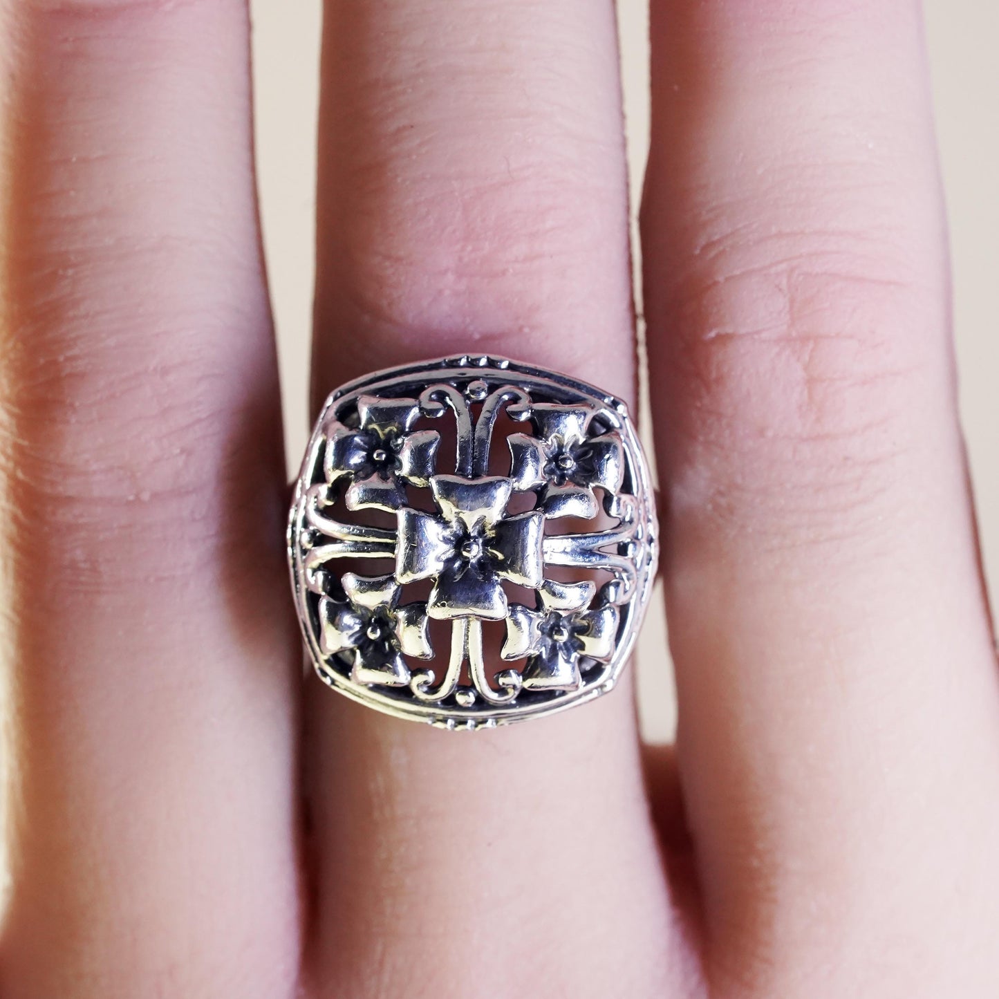 Size 6.25, vintage Sterling silver handmade ring, 925 filigree flower band