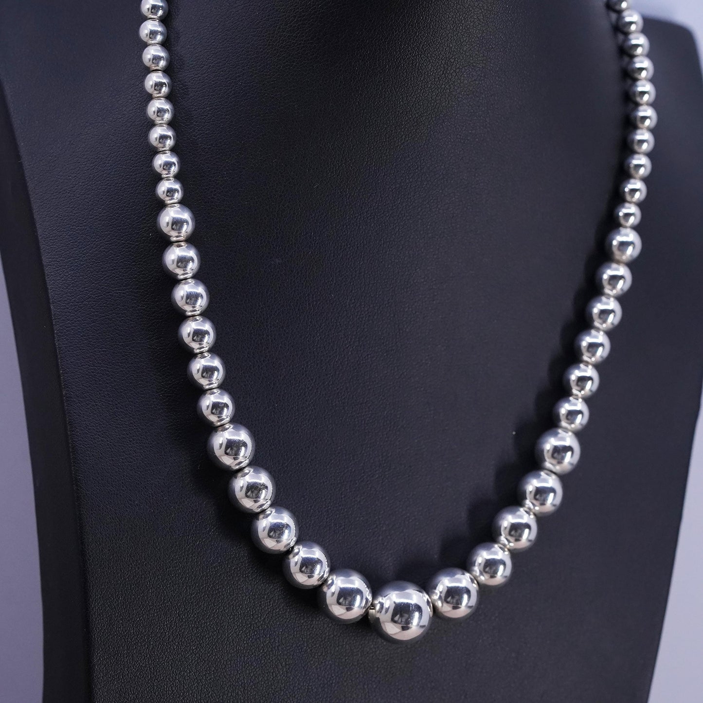 18”, vintage Sterling silver handmade necklace, 925 graduated beaded chain