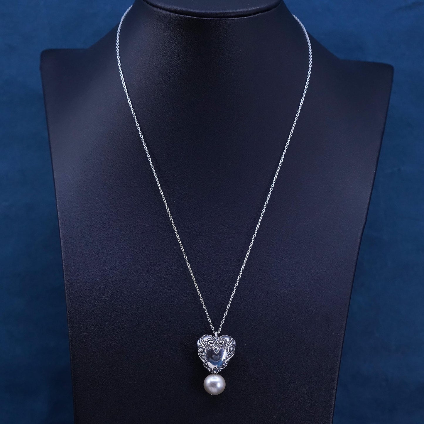 18”, Gordon Barnett sterling silver necklace, 925 chain heart pearl pendant