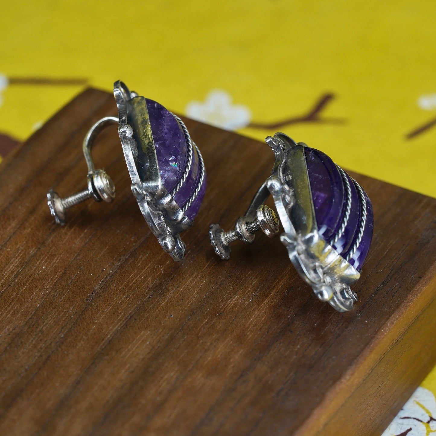Vintage Mexico Sterling silver 925 handmade screw back earrings with amethyst
