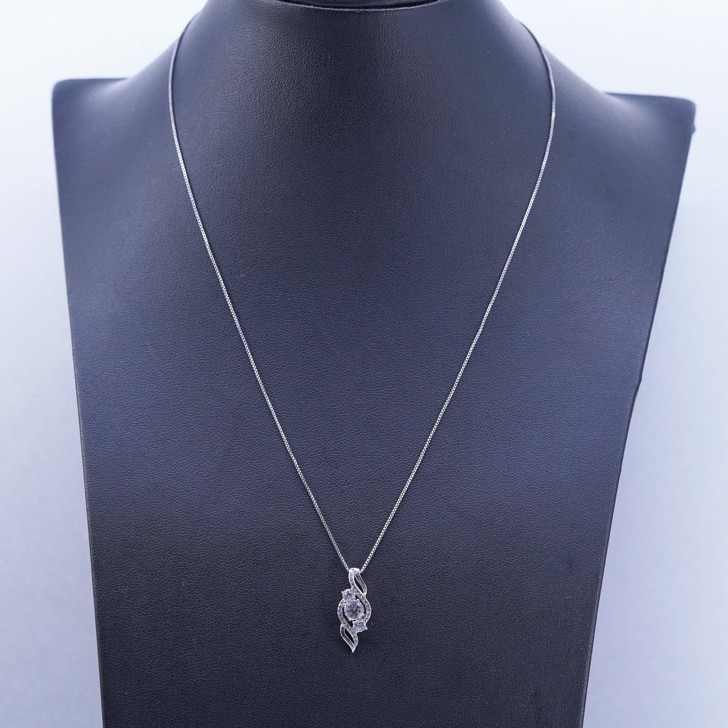 18”, vintage Sterling 925 silver handmade box pendant necklace with cz pendant