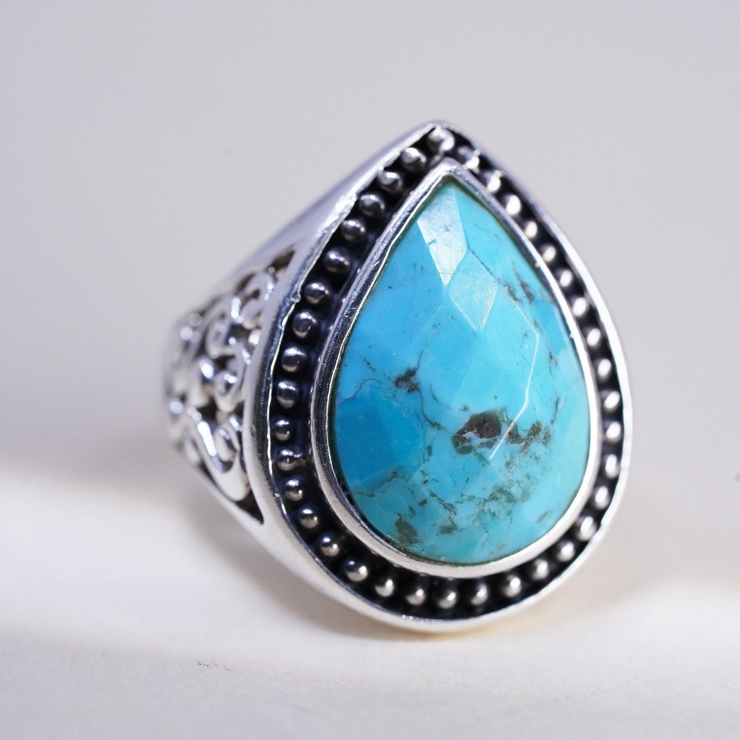 Size 7, Southwestern sterling silver ring, filigree 925 ring teardorp turquoise
