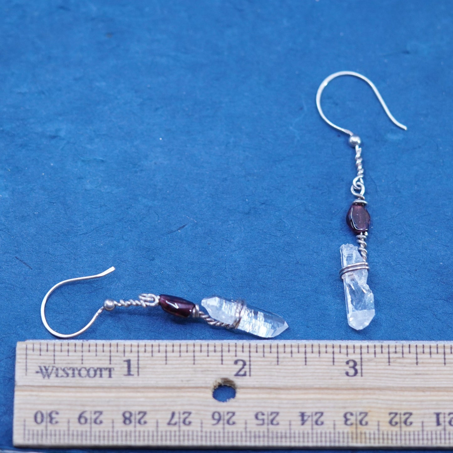 Vintage sterling 925 silver handmade earrings, clear healing crystal w/ garnet