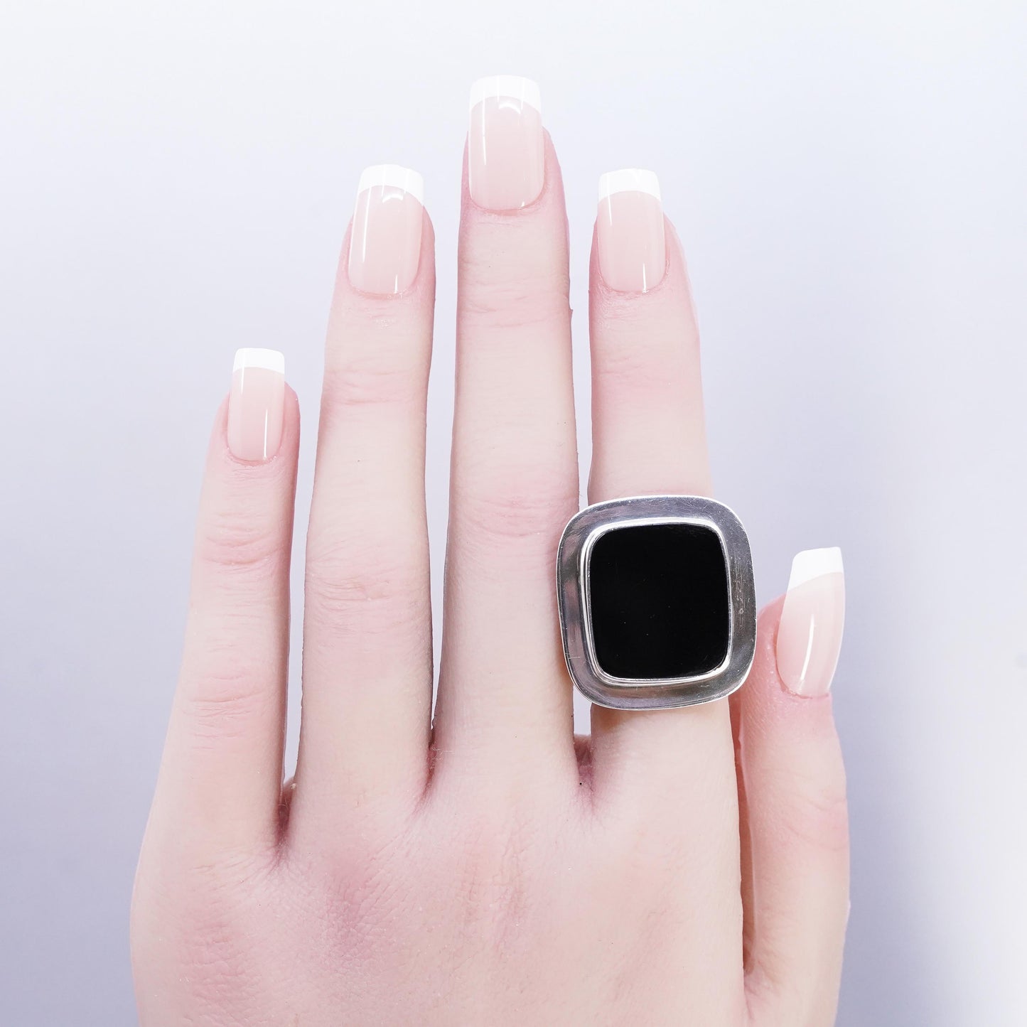 Size 6, vintage Mexican Sterling 925 silver handmade ring w/ square onyx inlay