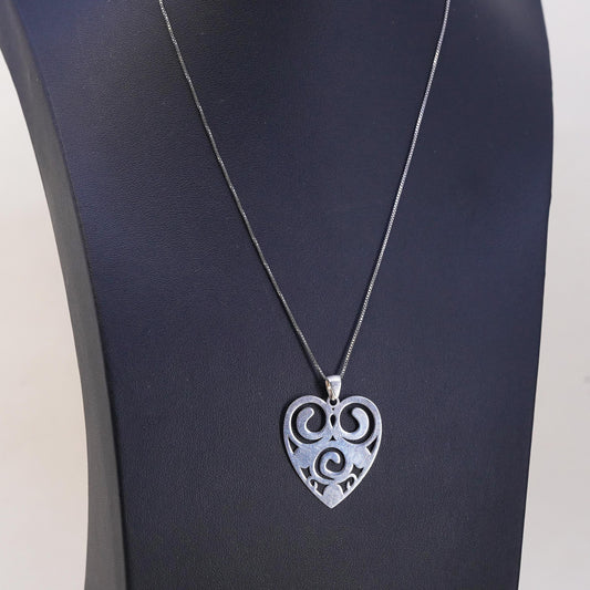 18",, Vintage Sterling 925 silver box chain necklace w/ filigree heart pendant