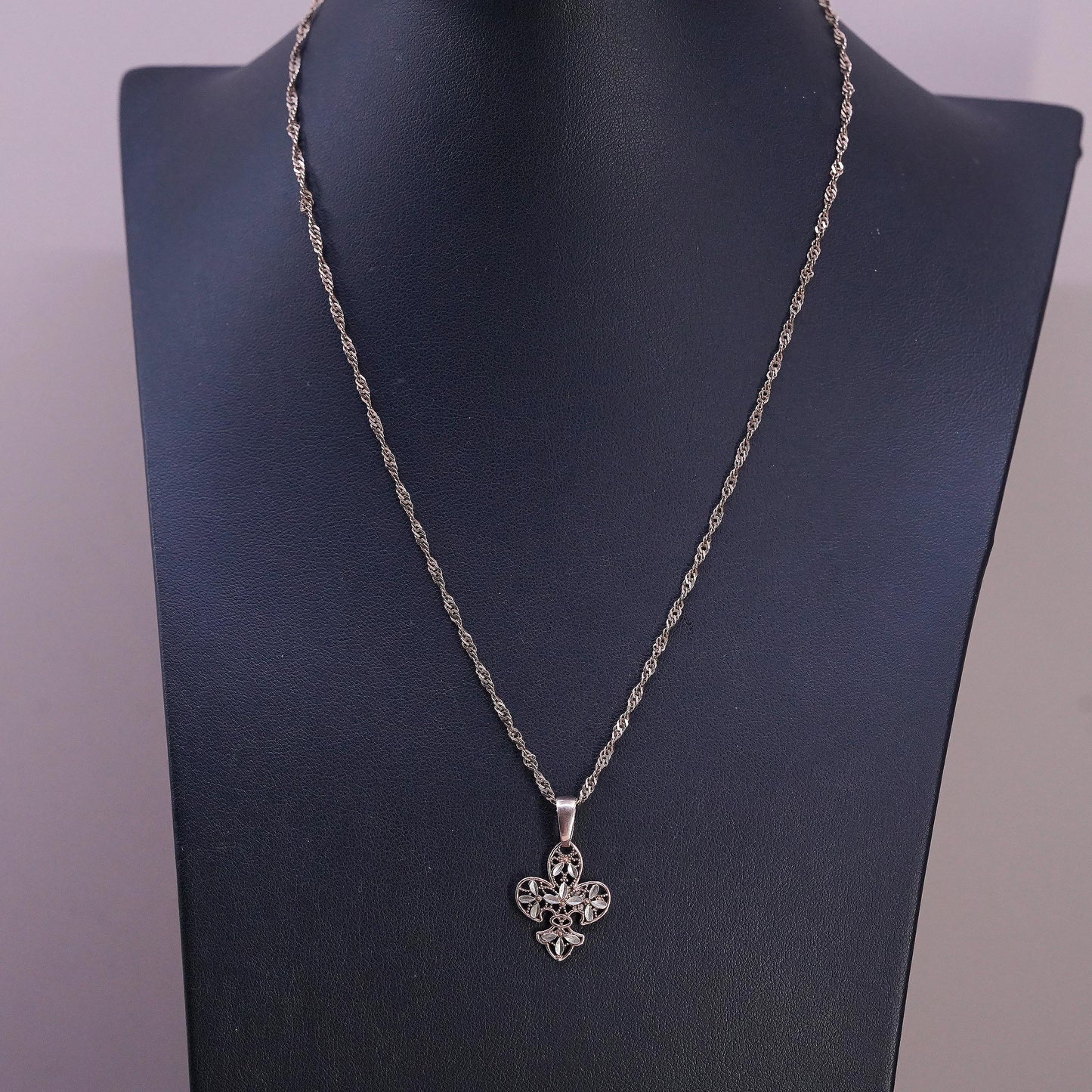 18" rose gold Sterling Silver Fleur de Lis Necklace 925 Floral Filigree pendant