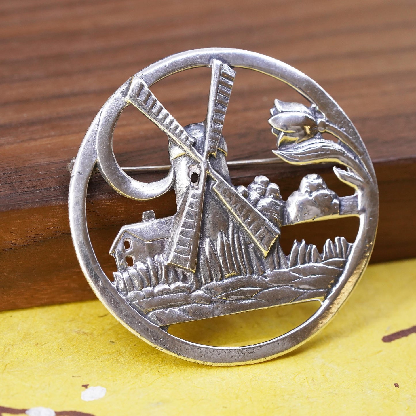 VTG Holland handmade sterling 925 silver tulip flower windmill circle brooch