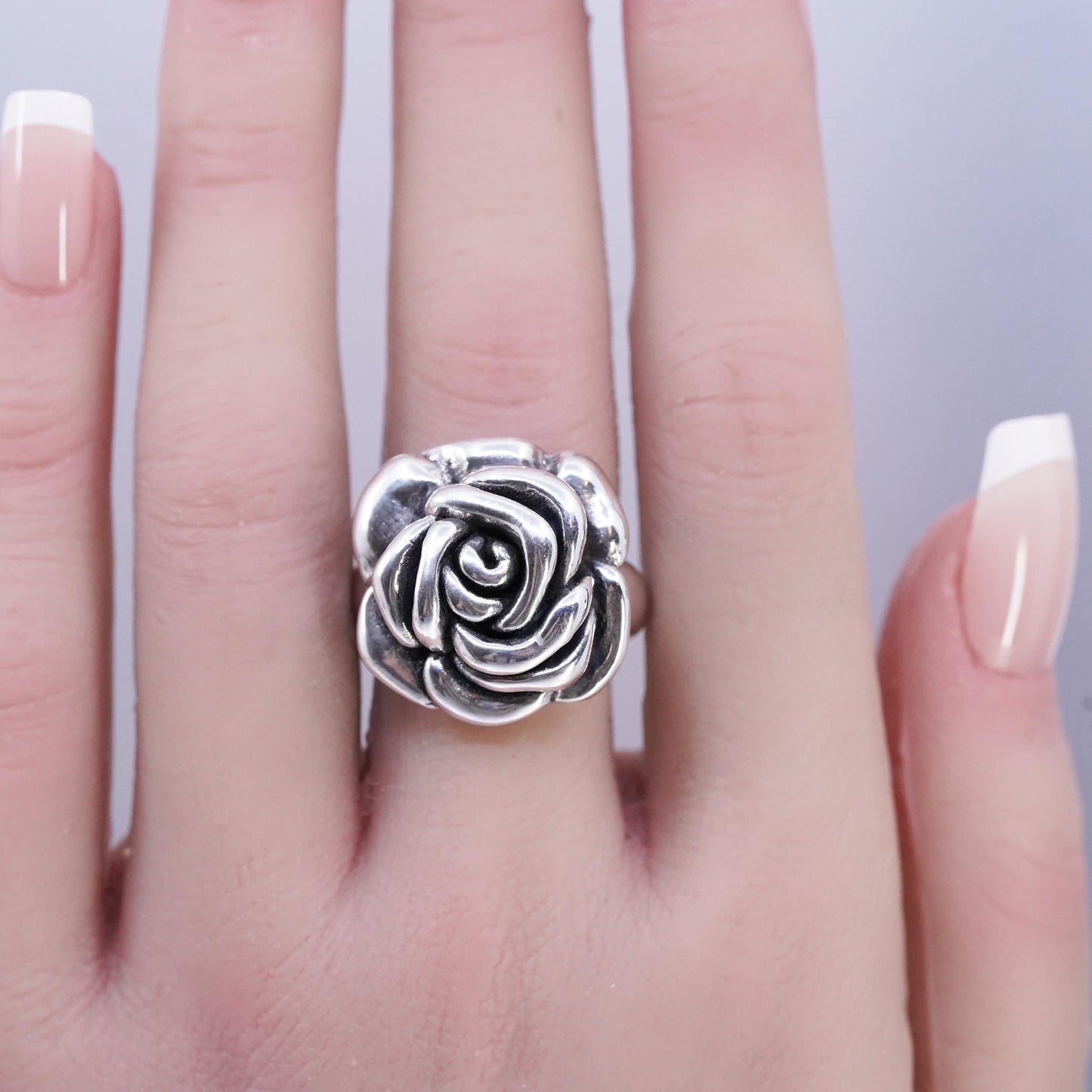 Size 6.5, Vintage Sterling 925 Silver Rose Bud Flower Band Ring