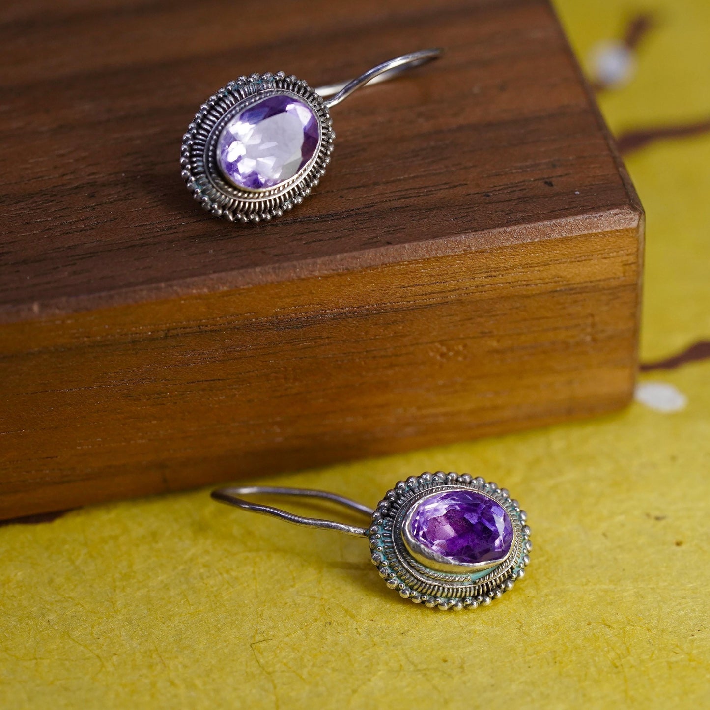 Vintage Sterling 925 silver handmade earrings with oval amethyst and cable