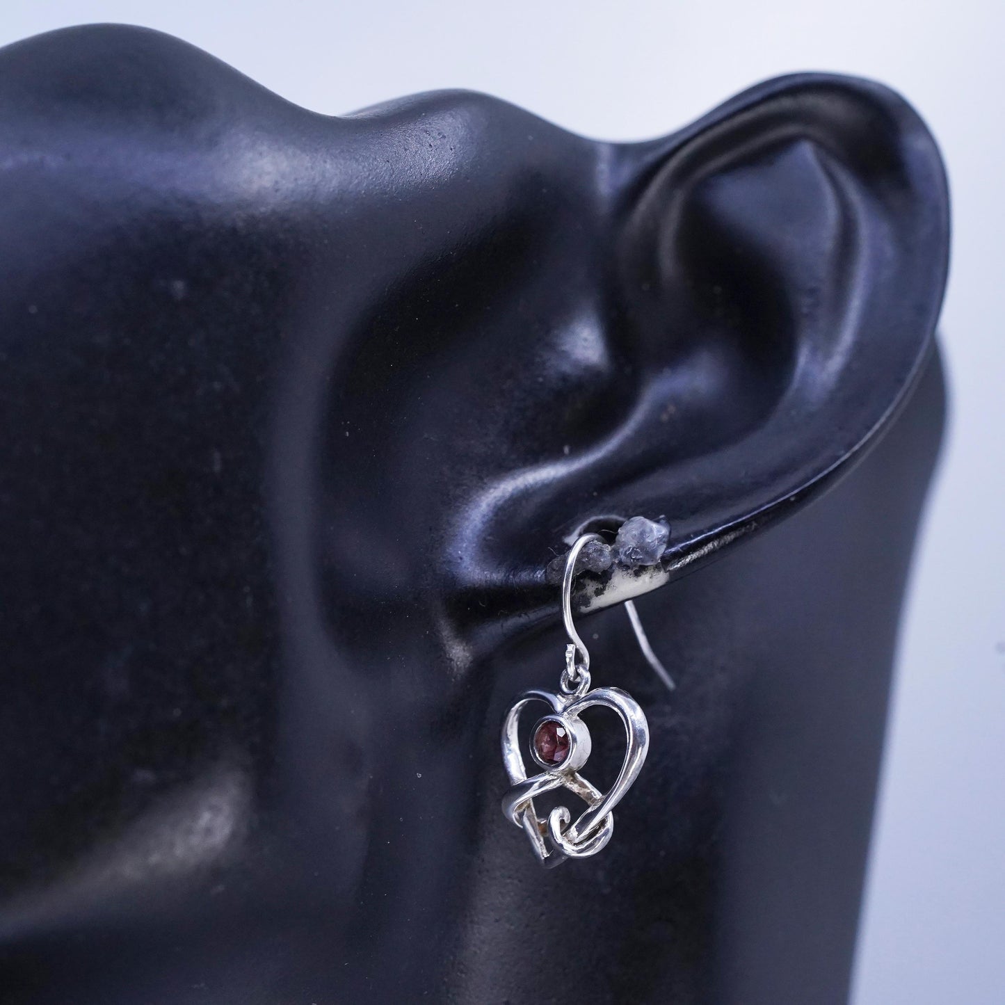 Vintage Sterling 925 silver heart earrings with garnet