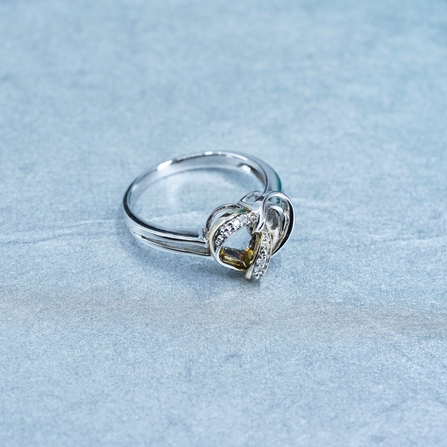 Size 7.75, vintage Sterling 925 silver wedding ring, heart with diamond