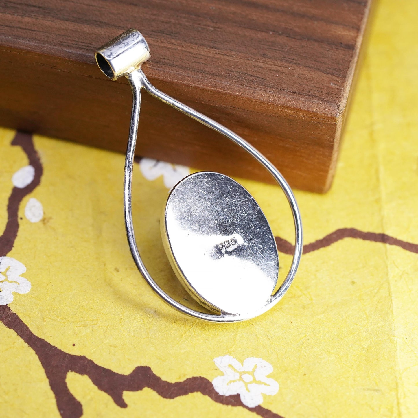 Vintage Sterling 925 silver handmade teardrop pendant with red onyx