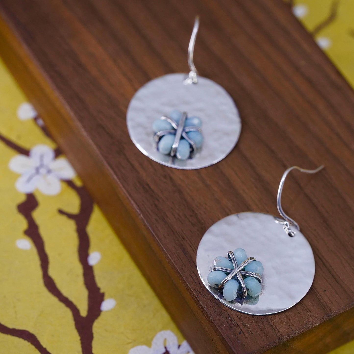 Vintage southwestern Sterling 925 silver hammered disc earrings larimar flower