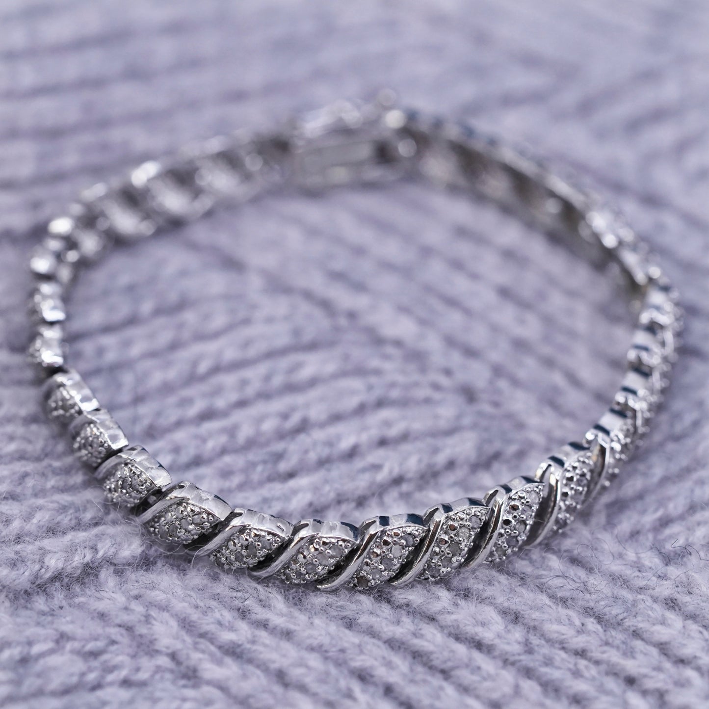 7.25”, vintage sterling 925 silver tennis bracelet with cluster diamonds