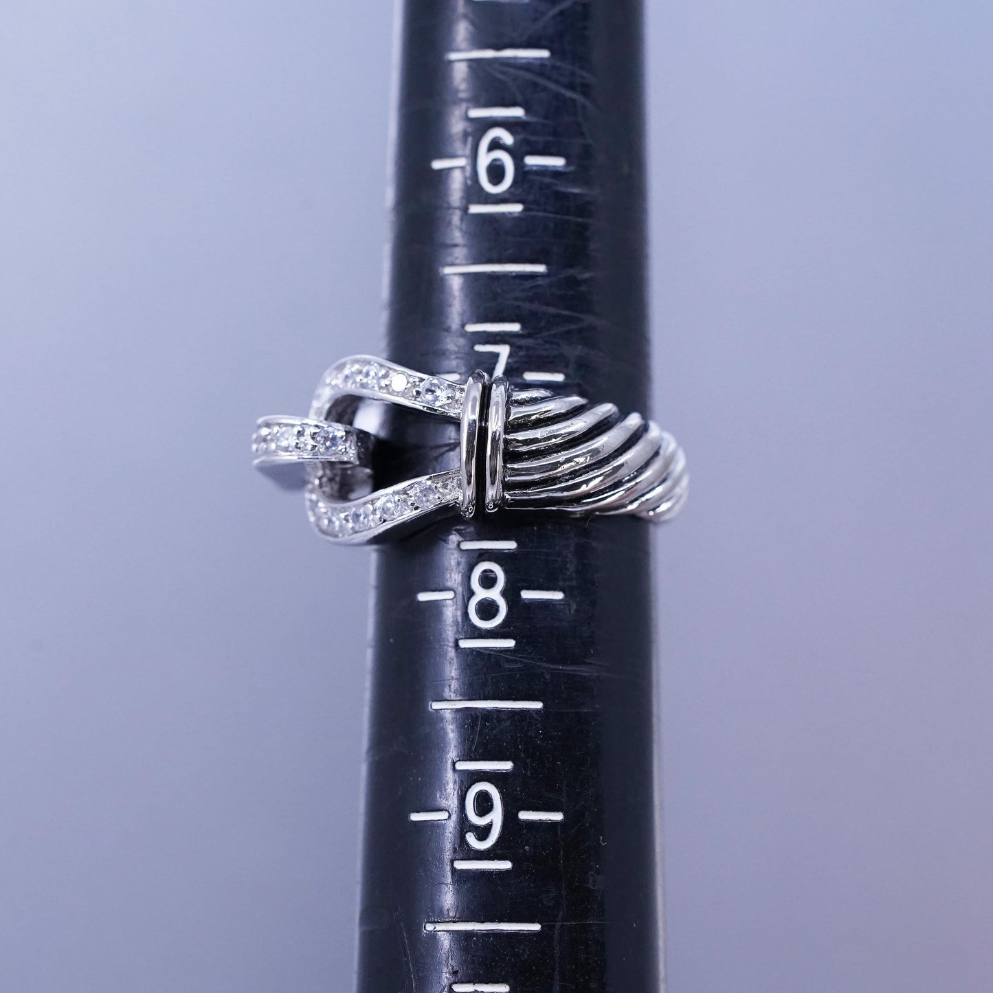 Size 7, vintage Sterling 925 silver textured belt ring with cluster cz