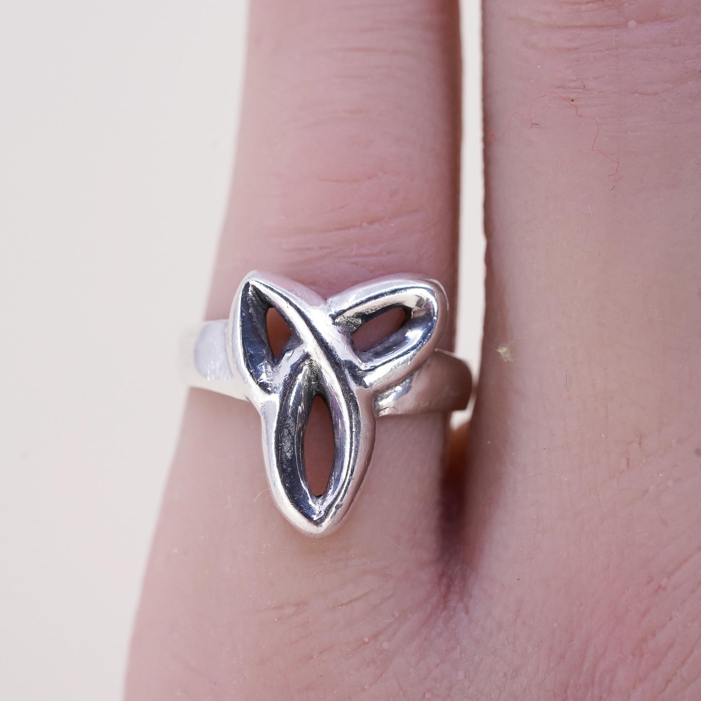 Size 6, VTG Celtic knot sterling silver wired ring 925 irish entwined knot band