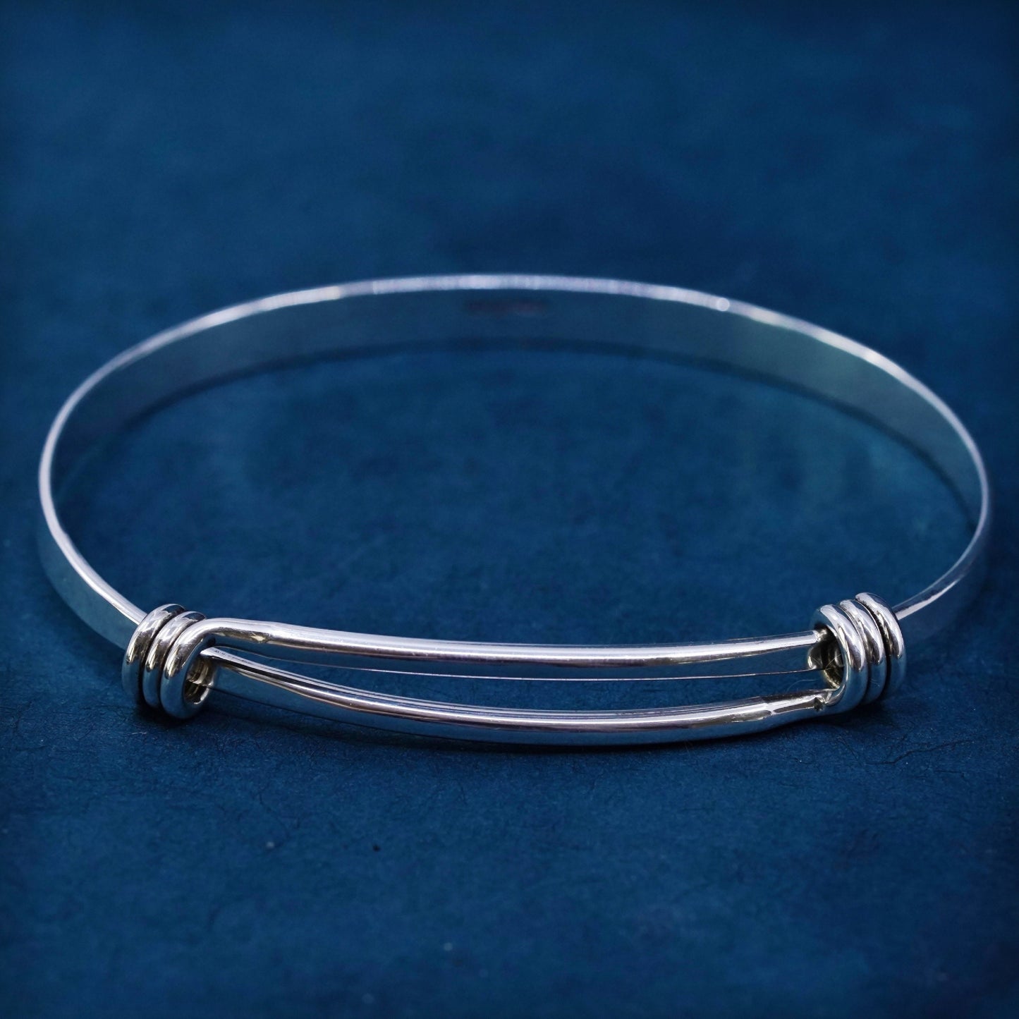 7.5", vintage Ed Levin Sterling silver handmade bracelet, 925 hinged bangle