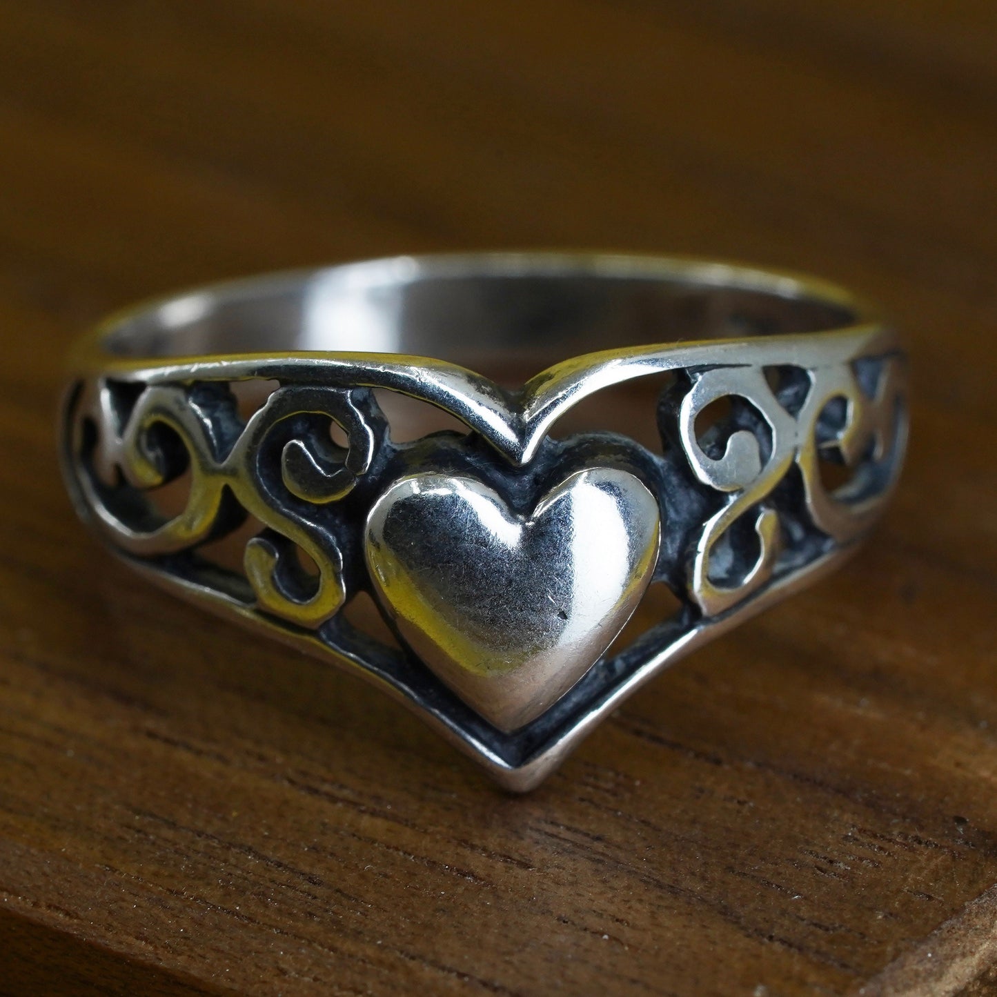 Size 7, vintage Sterling silver handmade ring, 925 stackable band with heart