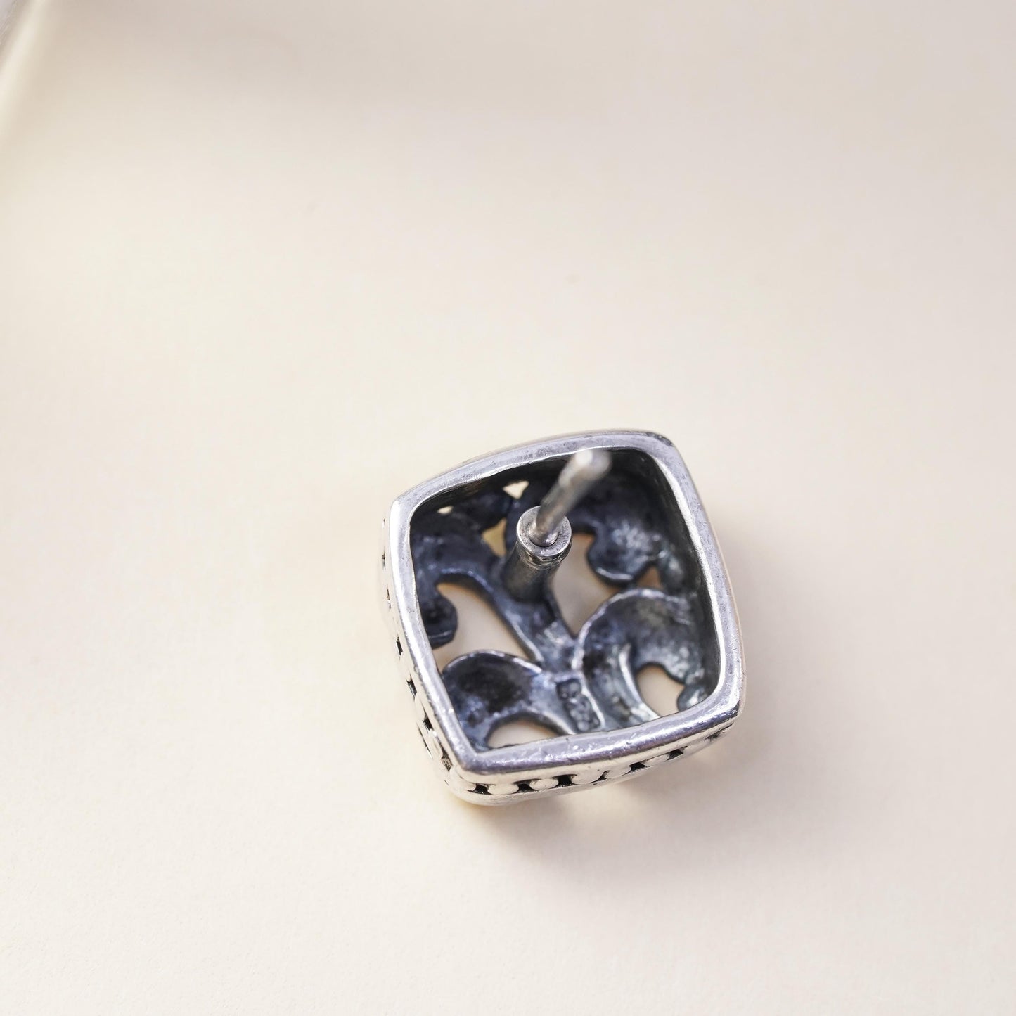VTG handmade single earring. Sterling 925 silver floral textured square stud