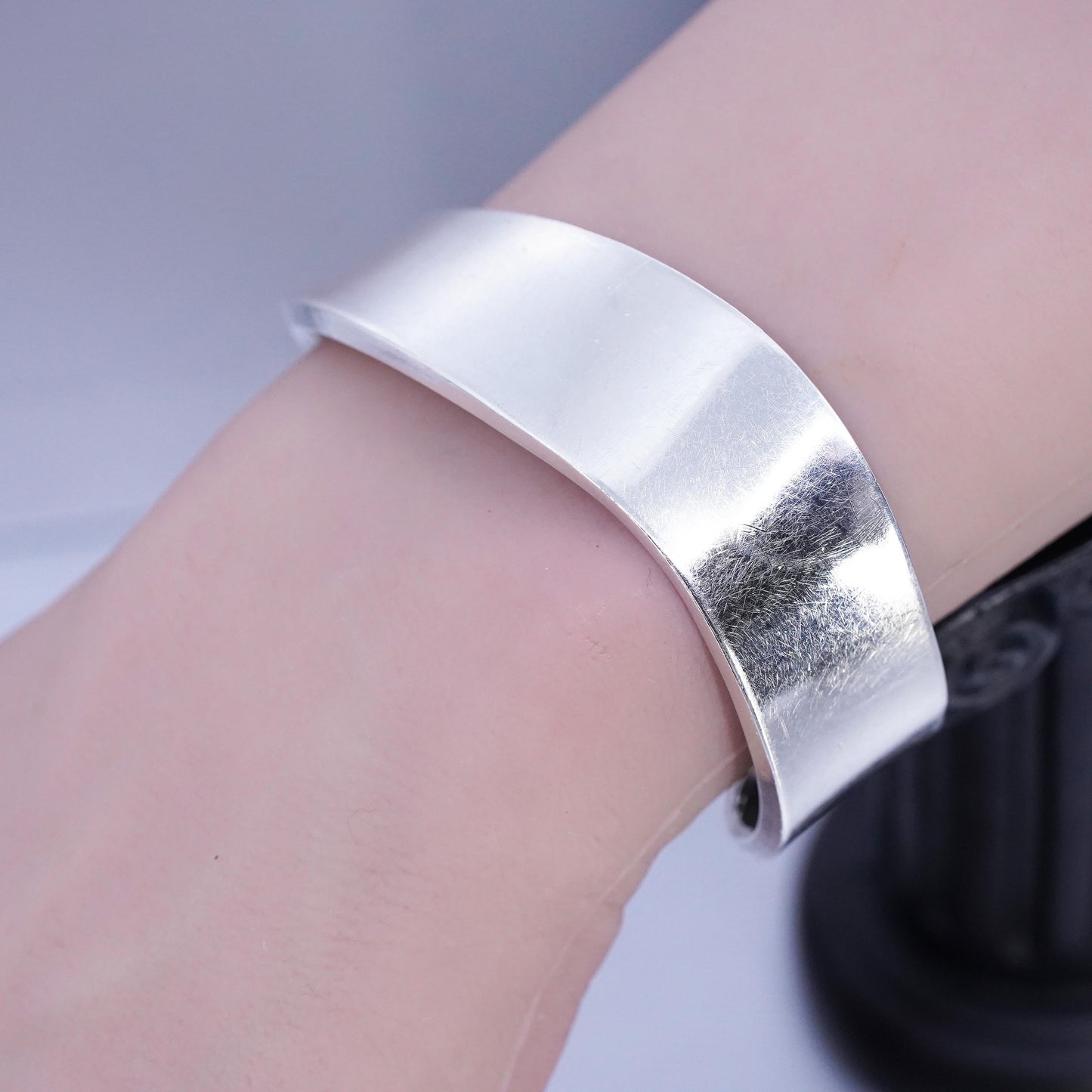 6.25”, Mexican Sterling 925 silver handmade bracelet, wide ribbed wide cuff