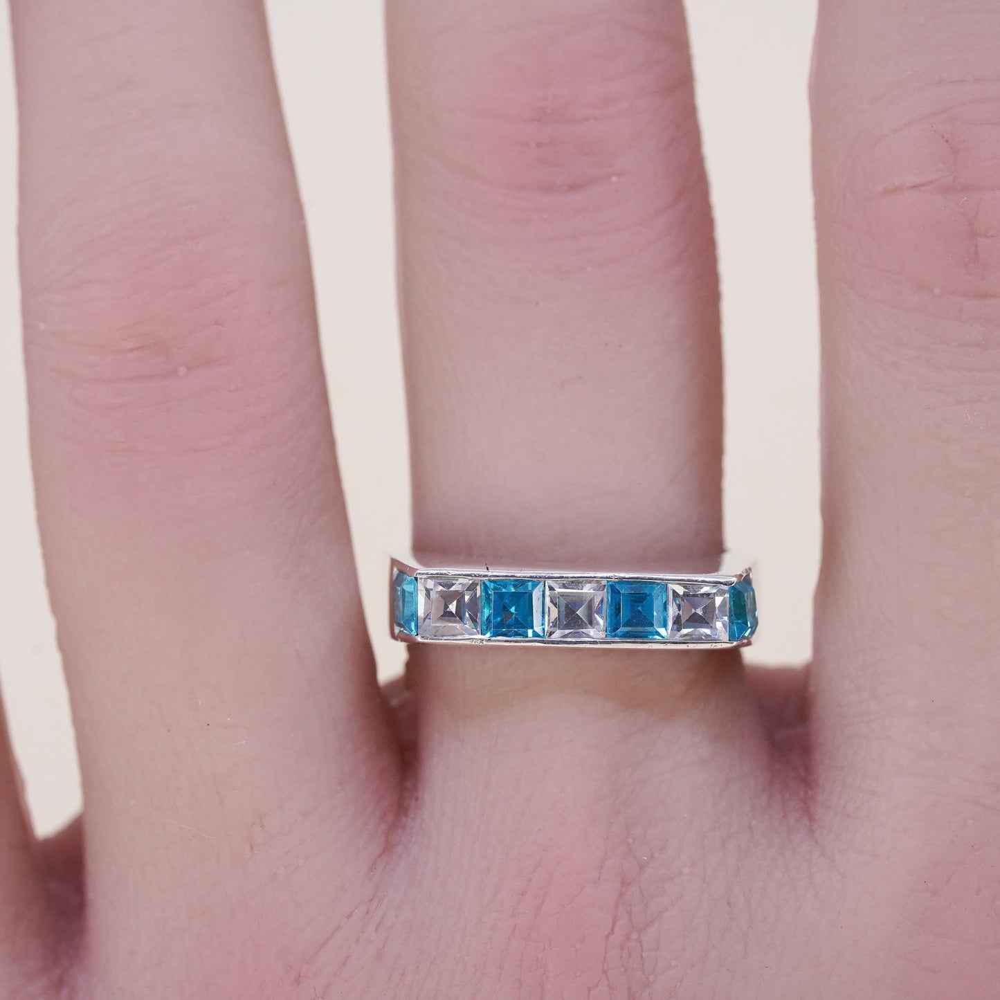 Size 7.5, vintage sterling 925 silver ring cluster square CZ, stackable band