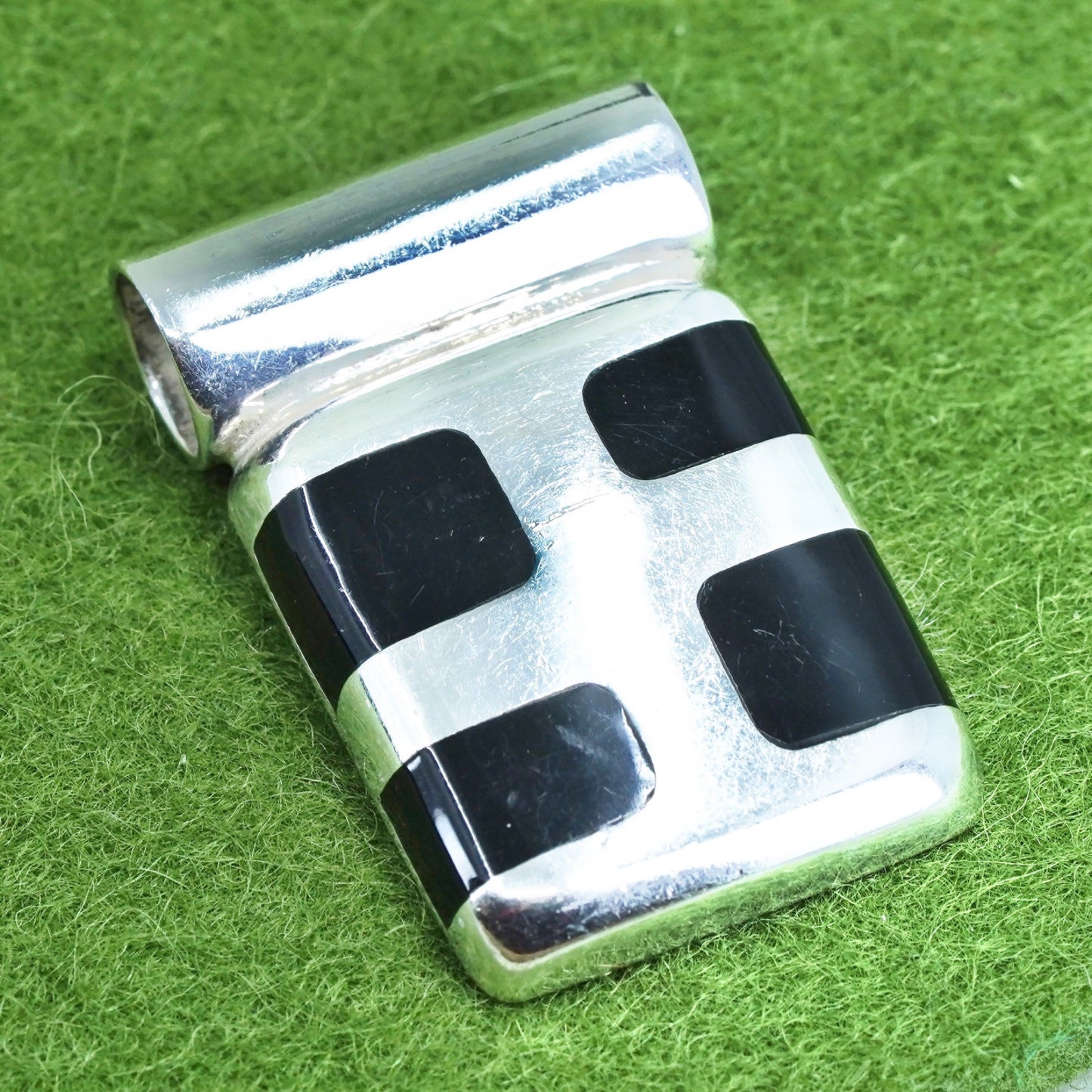 vintage Mexican handmade sterling 925 silver pendant with black onyx inlay