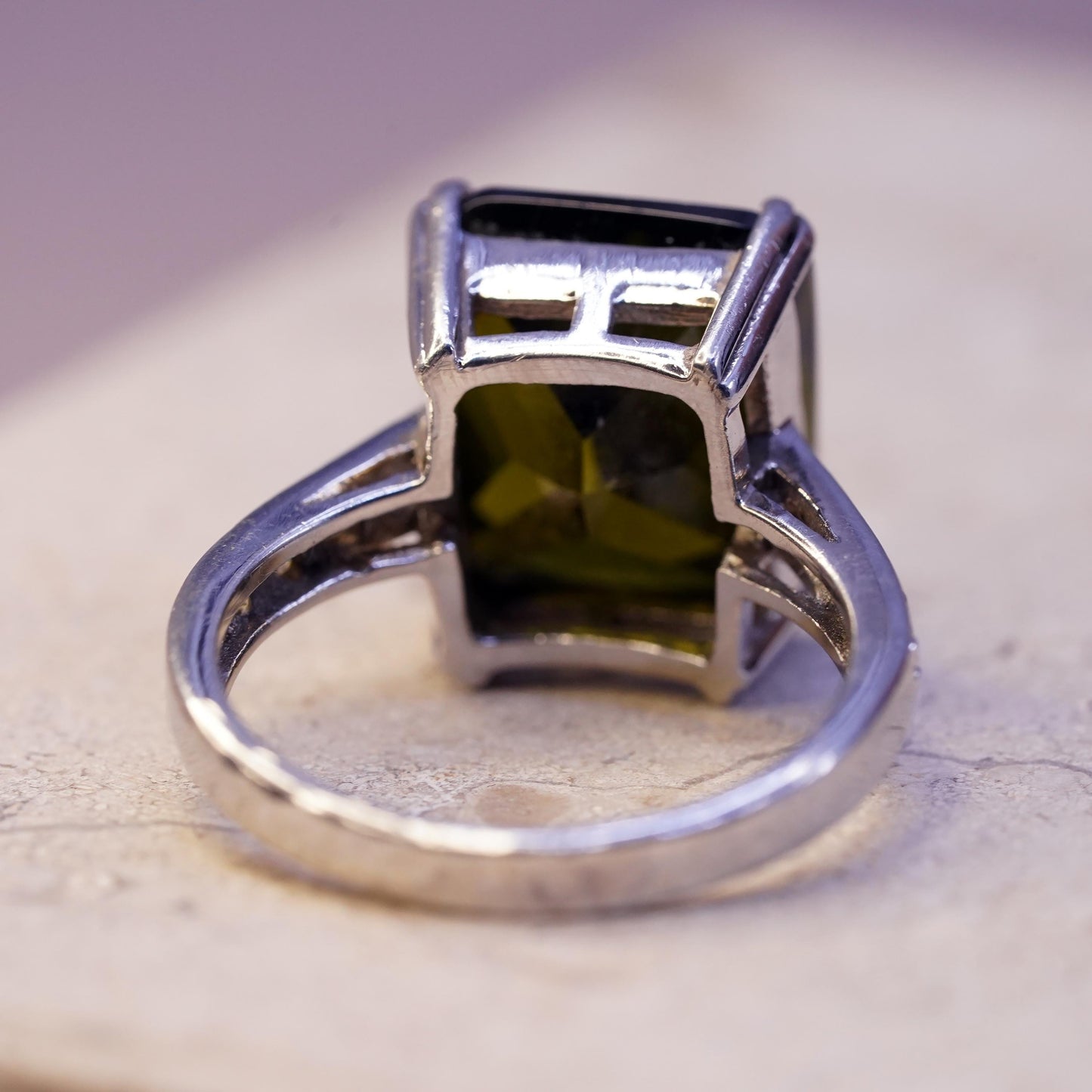 Size 8, vintage sterling 925 silver ring with olive green Tourmaline cluster Cz