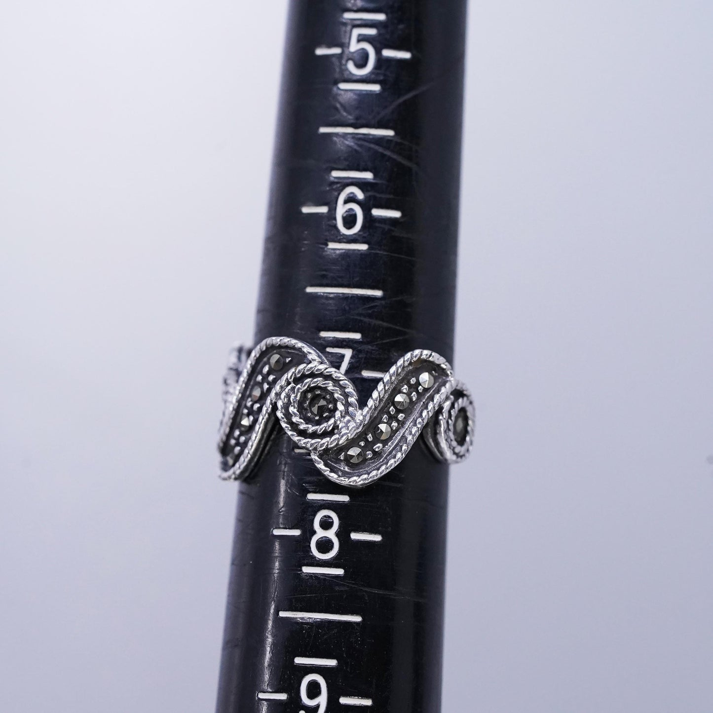 Size 7, southwestern Sterling 925 silver wave ring, band cluster marcasite