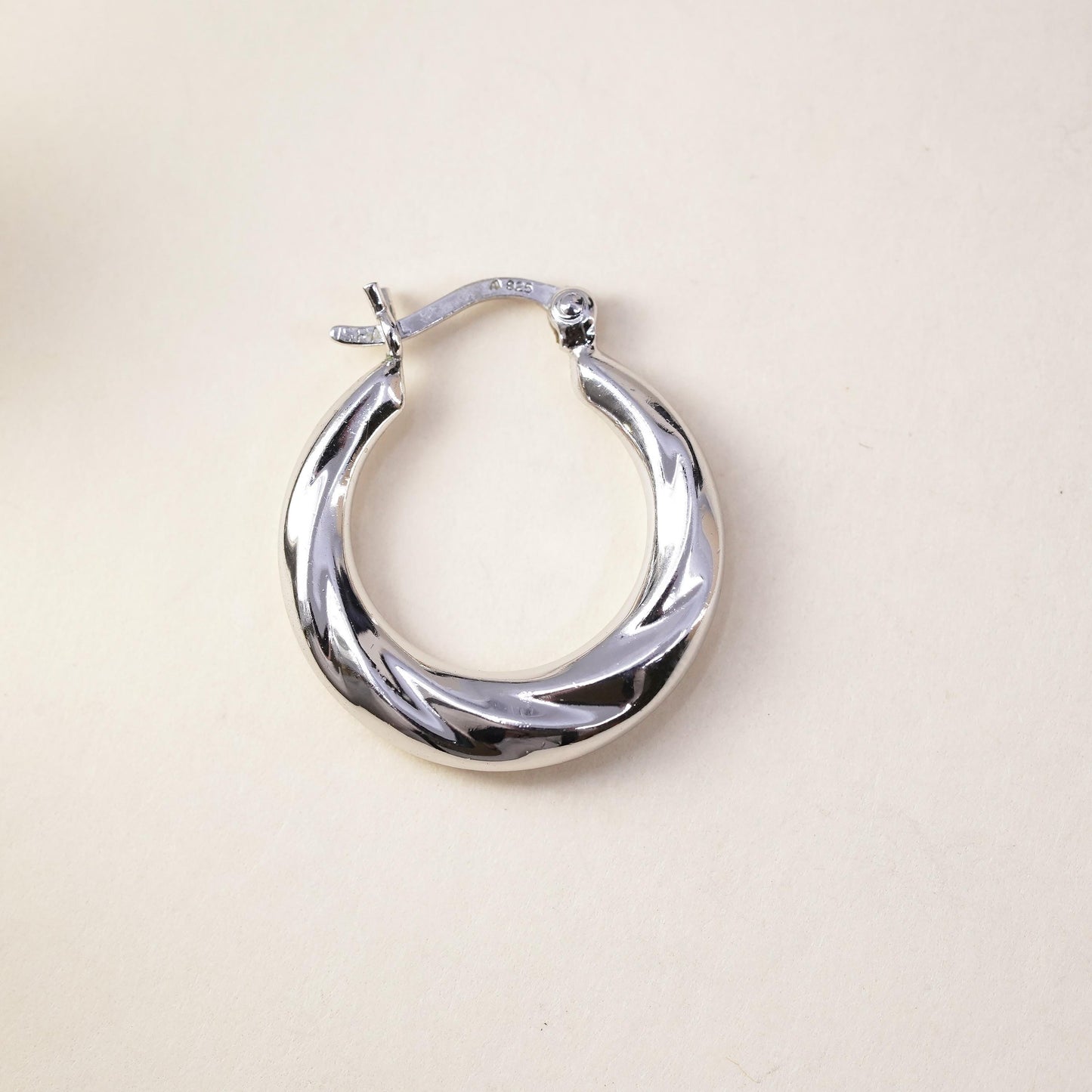 0.75", Vintage sterling silver loop single earring, twisted primitive hoop