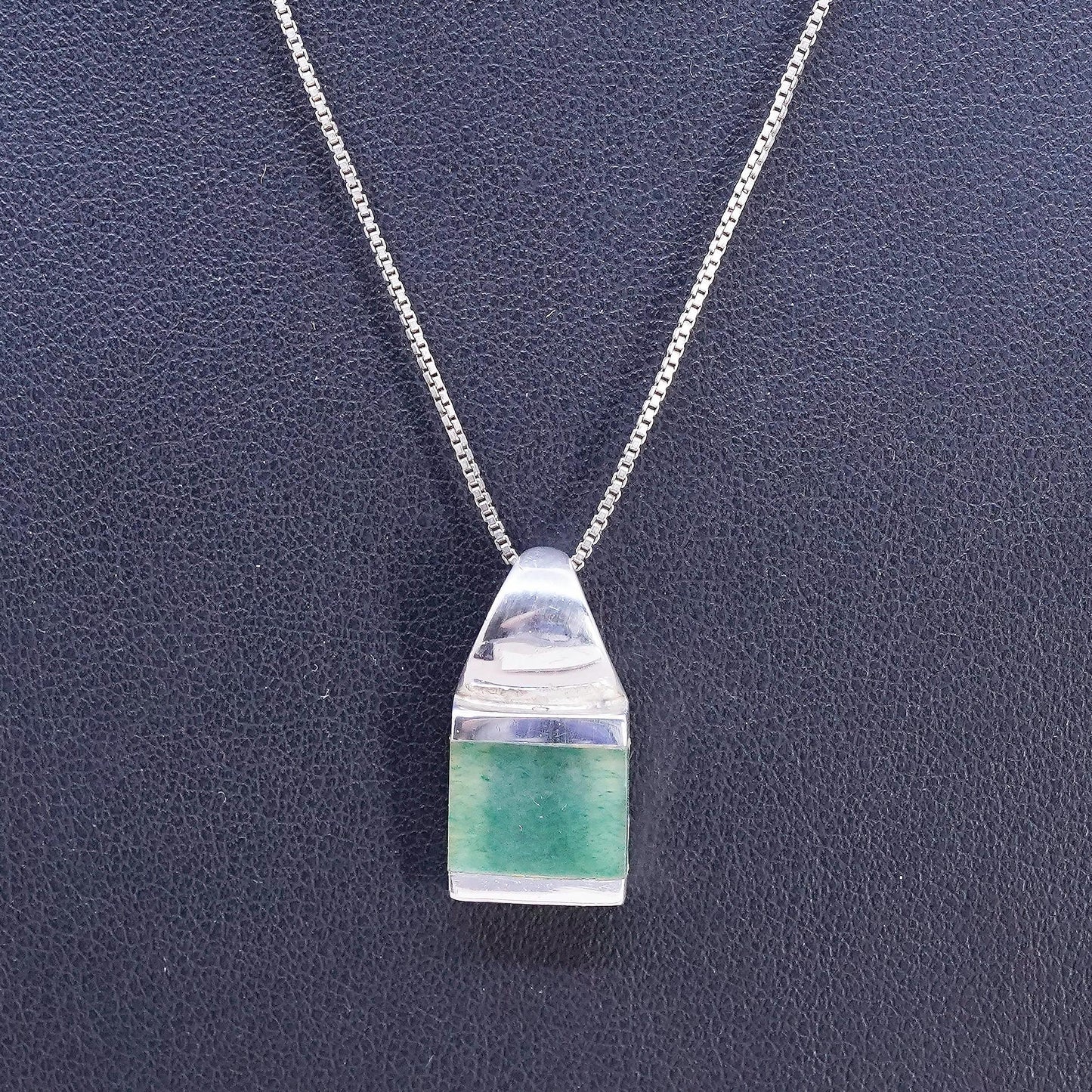 18", VTG Sterling silver handmade necklace, 925 box chain square jade pendant