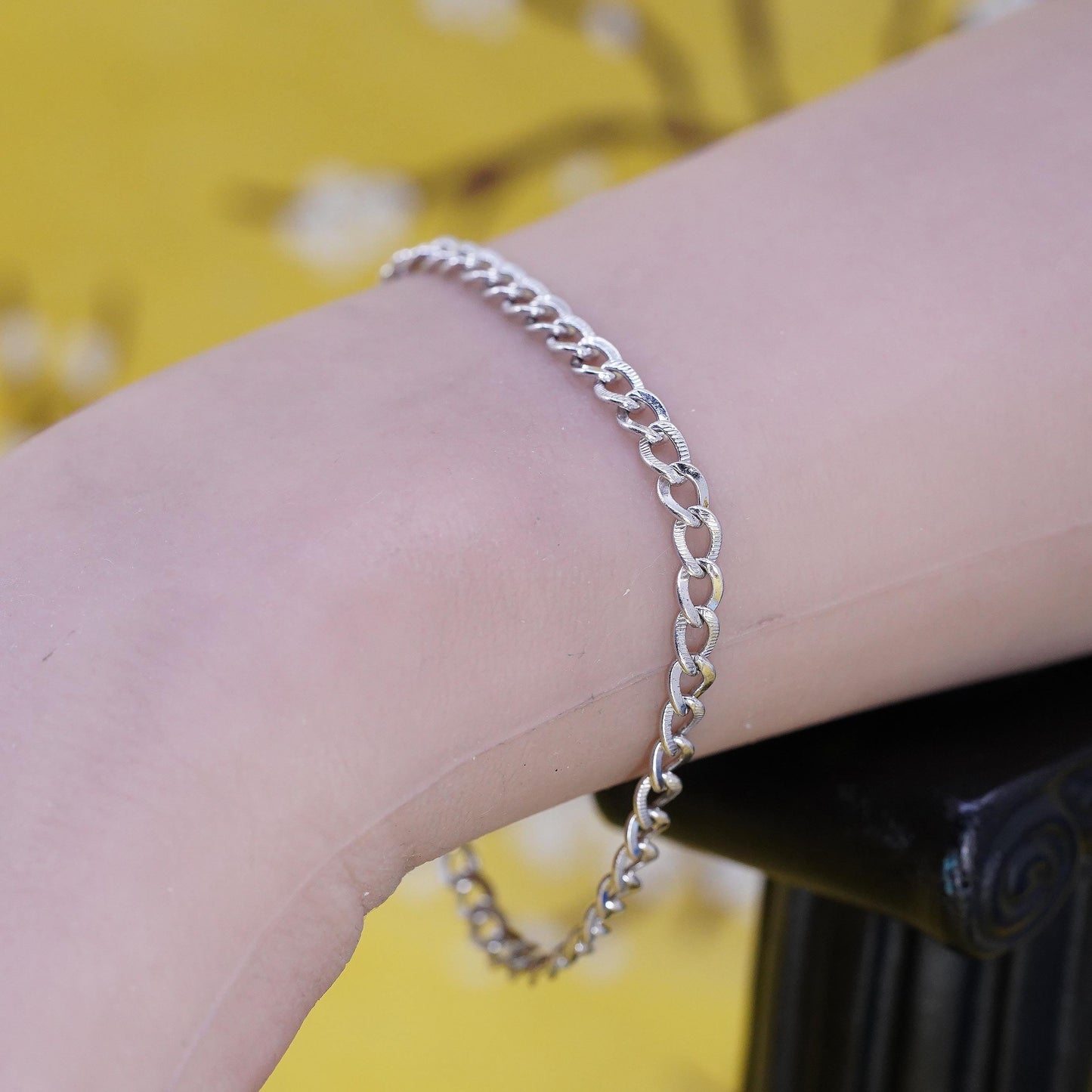 6.5” 4mm, Vintage sterling 925 silver bracelet, textured curb link chain