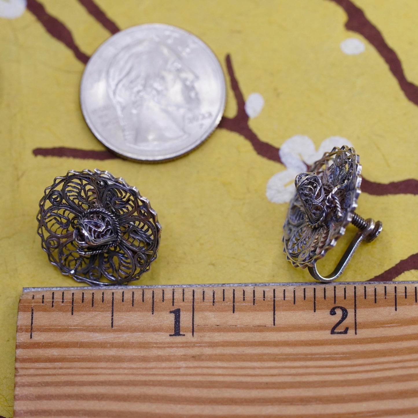 Mexican Sterling silver screw back earrings, 925 filigree mexican hat sombrero