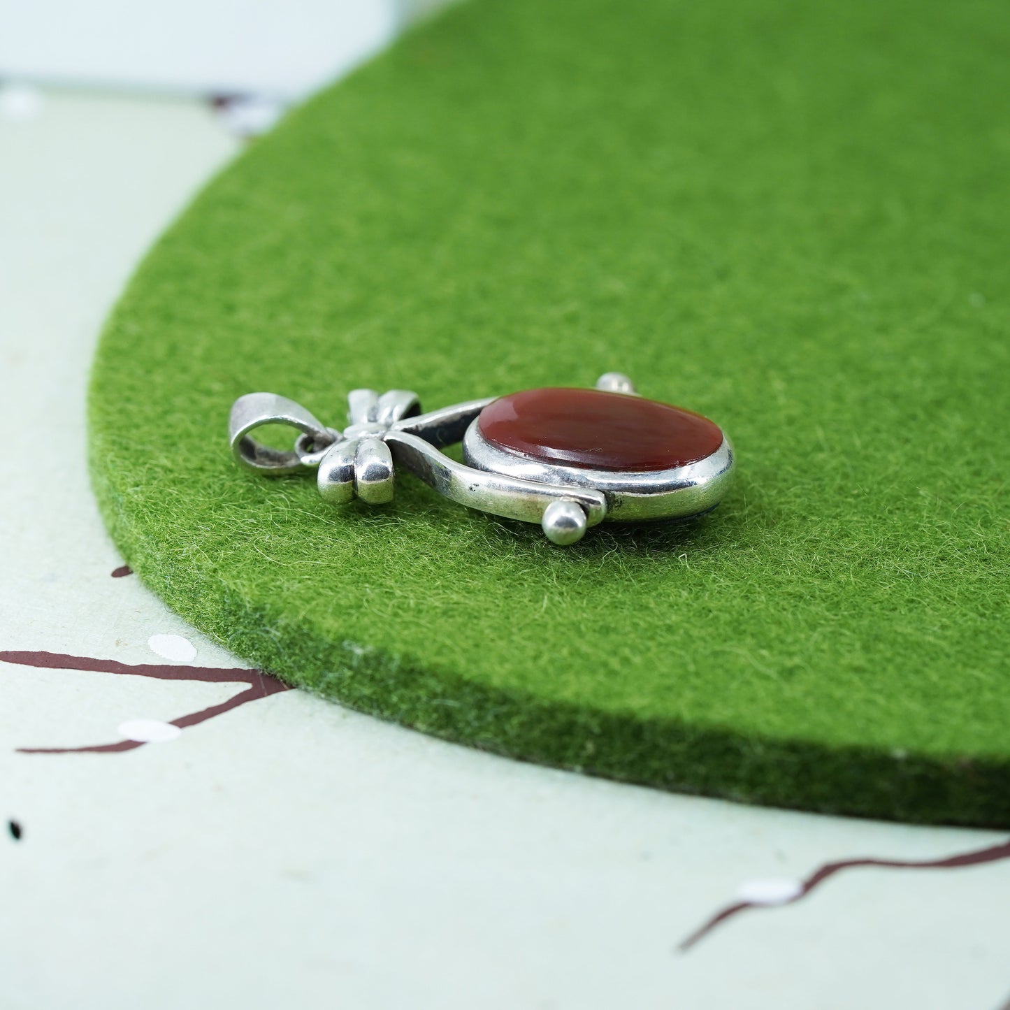 VTG Sterling 925 silver handmade double sided pendant with carnelian and jade