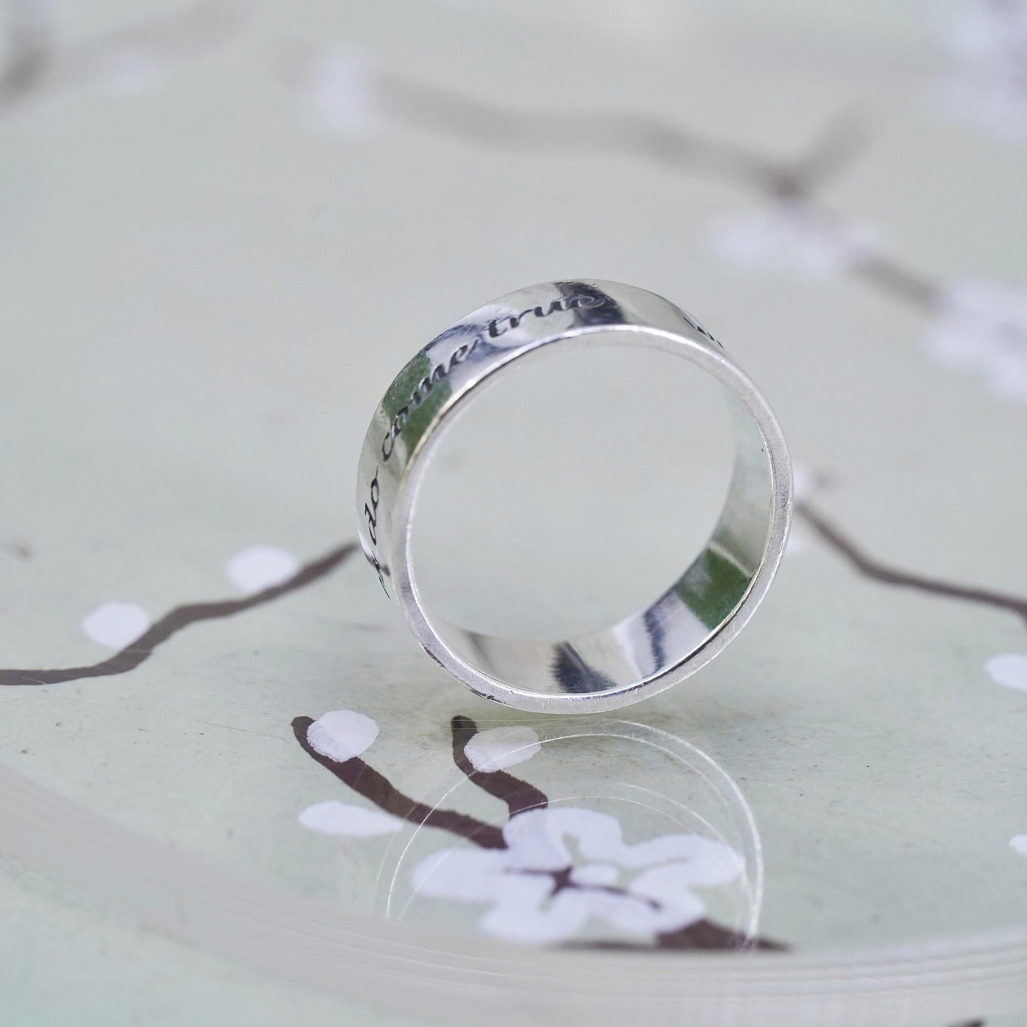 Size 8, DVB sterling silver ring, 925 quote band engraved "wishes do come true"