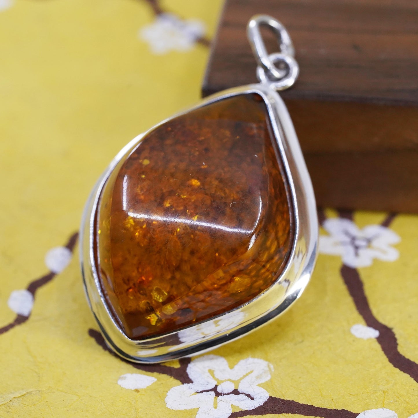 Vintage Sterling 925 silver handmade pendant with amber