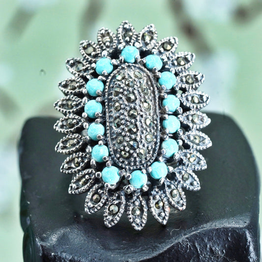 Size 7.5, Vintage sterling silver 925 statement ring with turquoise marcasite