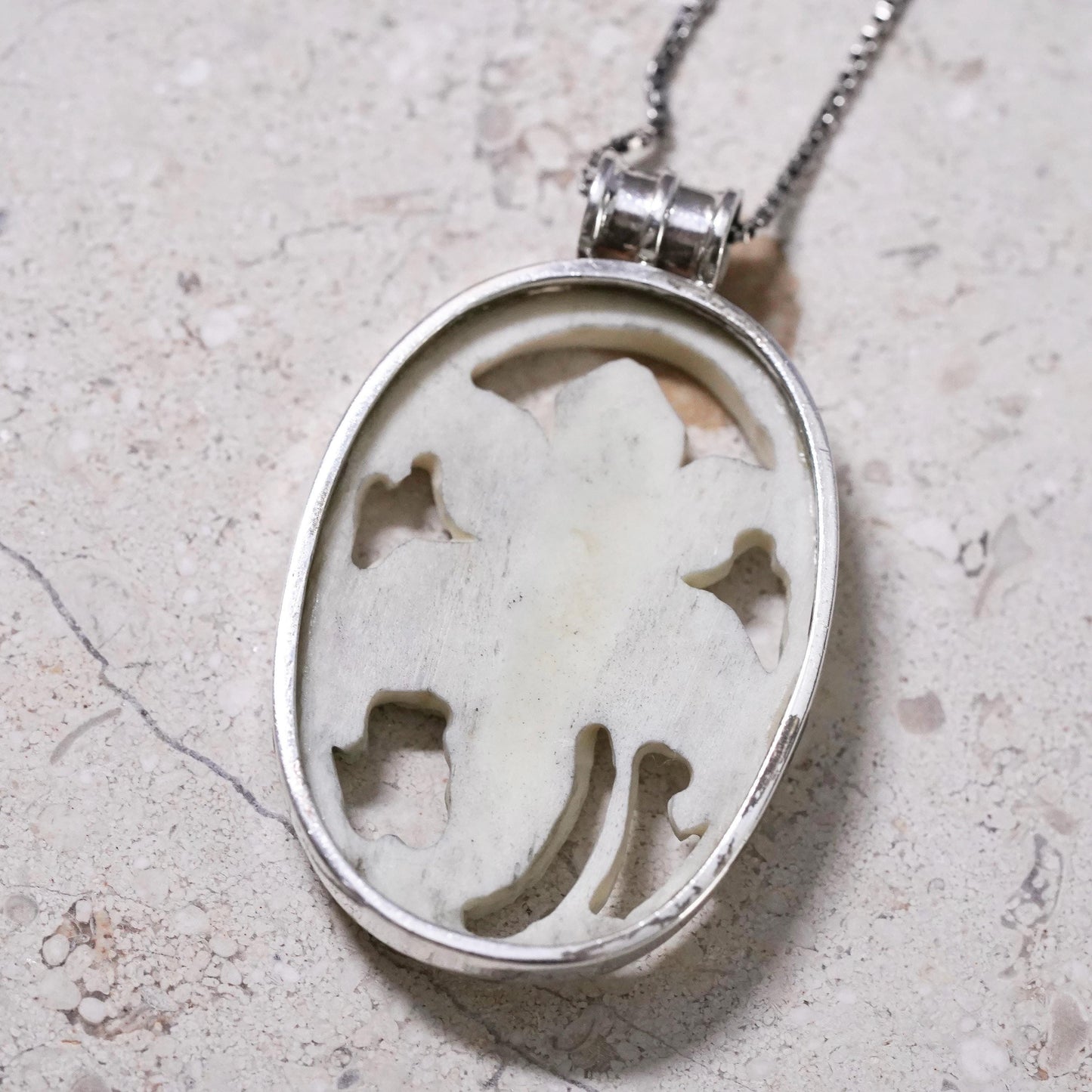 18”, Sterling silver 925 box chain necklace with carved lily flower pendant