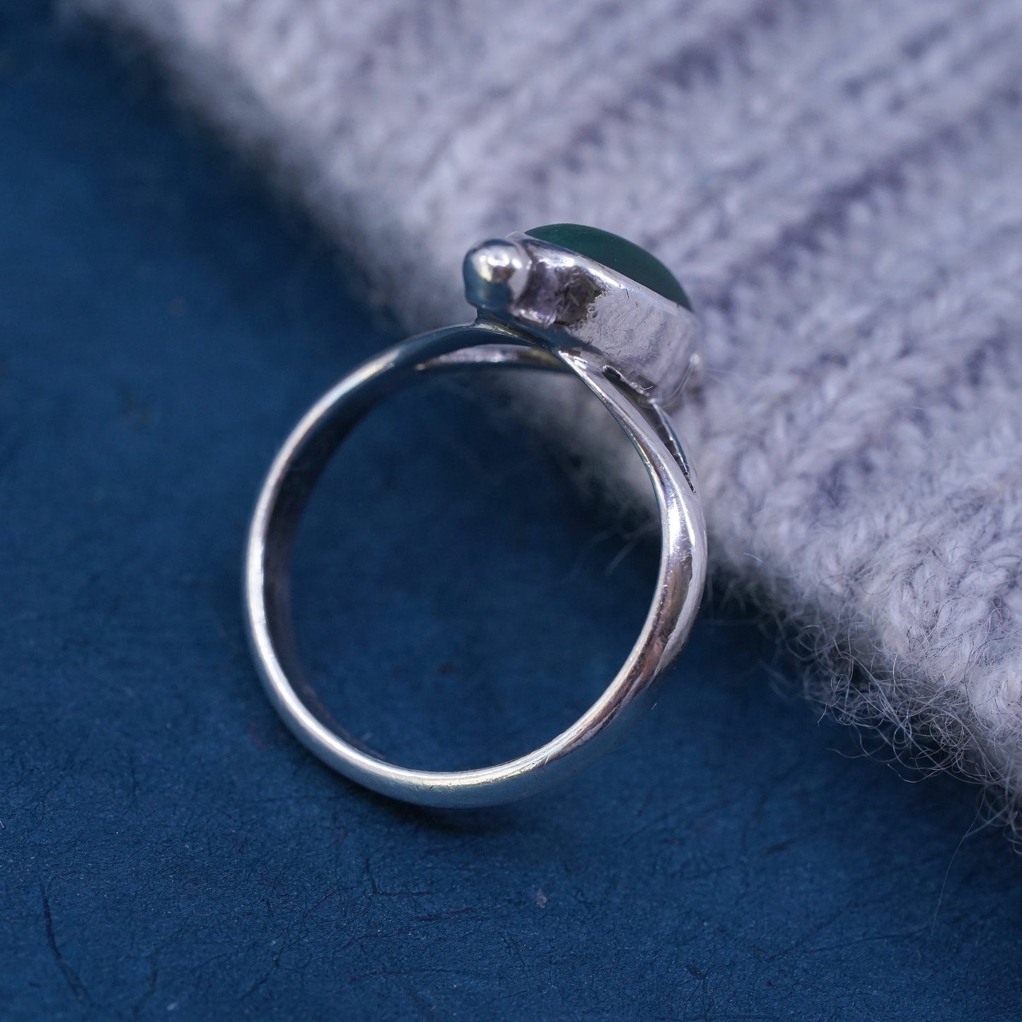Size 4.25, Native American Anthony Honahnie Sterling 925 silver ring malachite