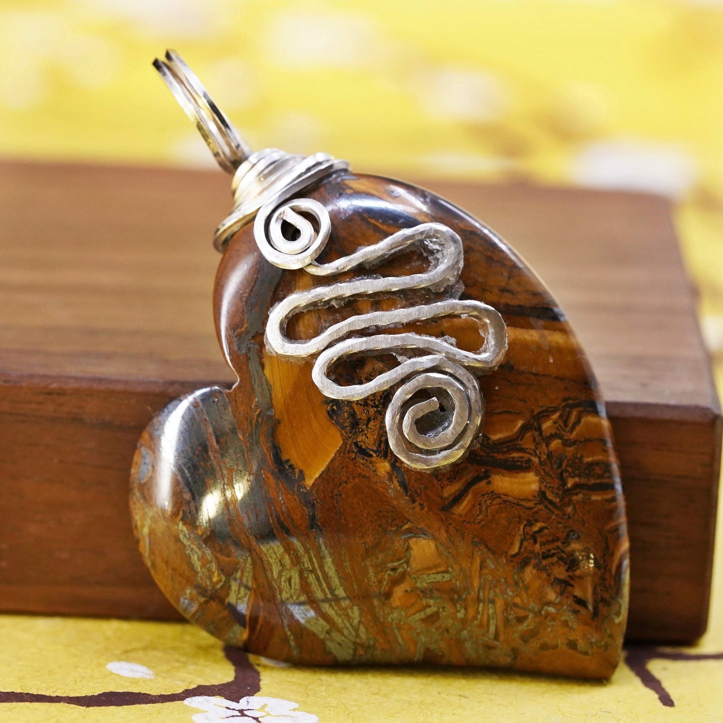 Vintage Sterling 925 silver handmade wired heart pendant with golden tiger eye