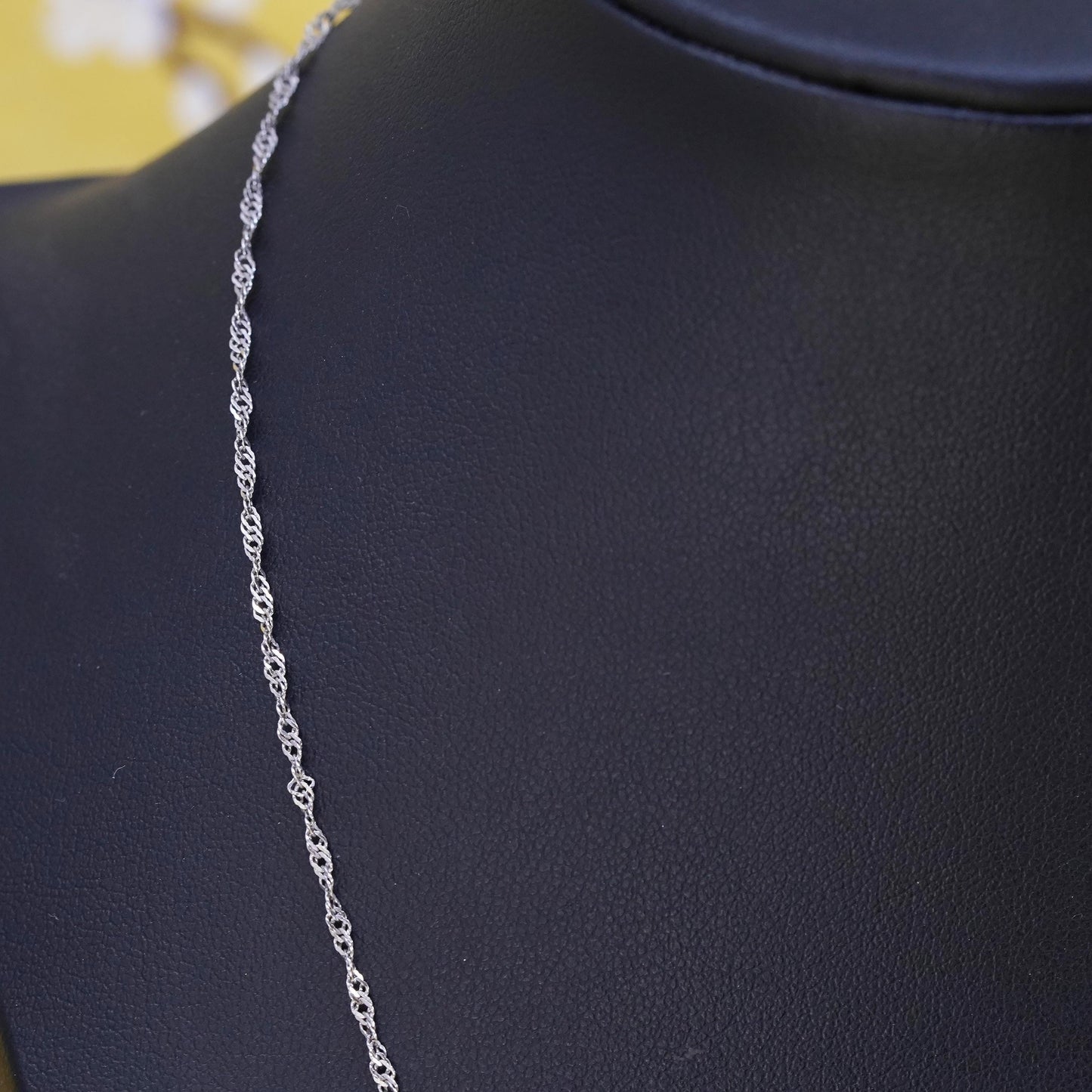 18”, 2mm, vintage Sterling silver necklace, 925 twisted curb chain