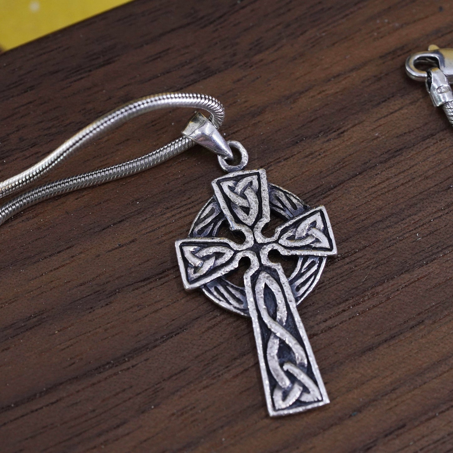 20”, Vintage Sterling silver pendant, 925 irish Celtic cross with snake chain
