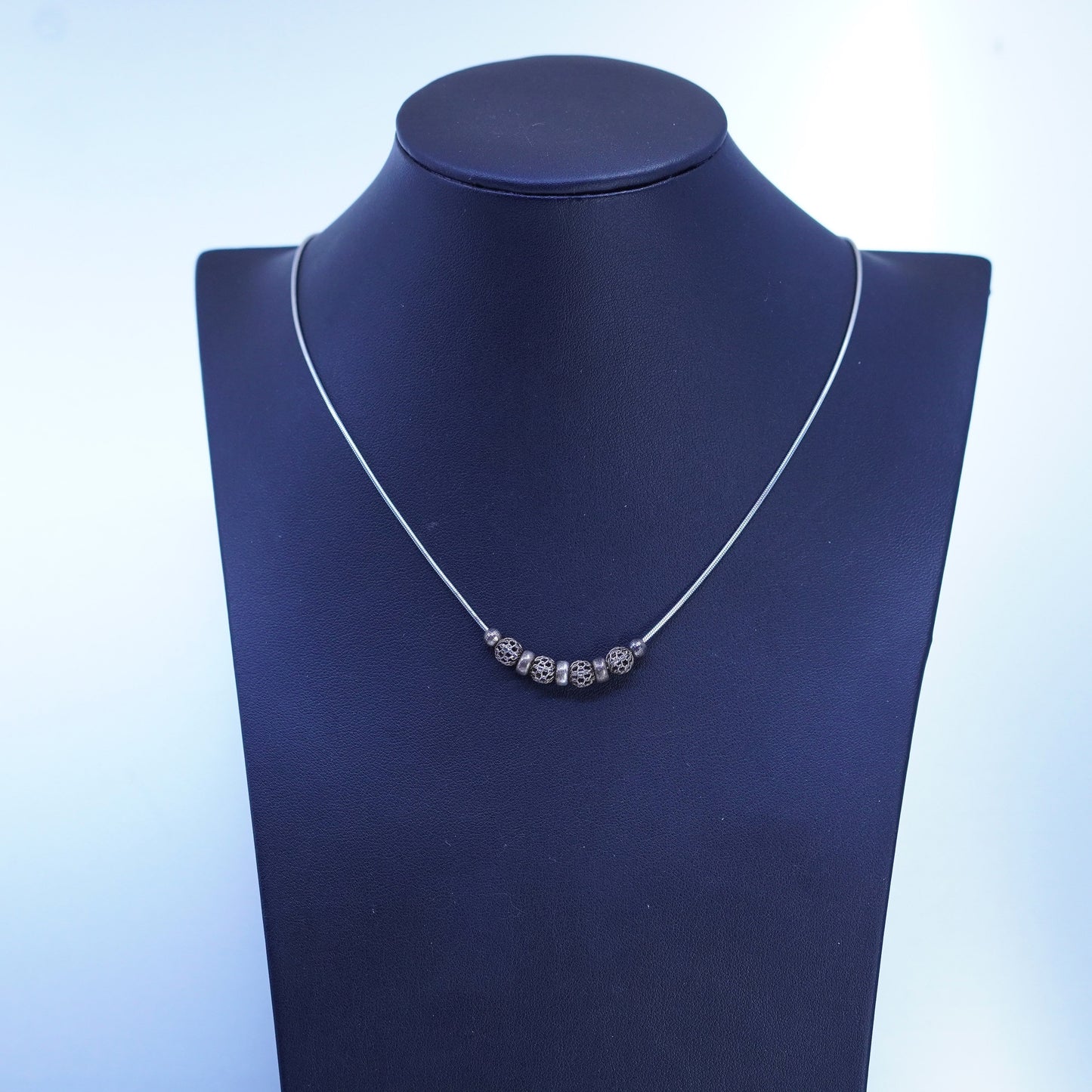 20”, Sterling 925 silver handmade snake necklace with textured bead pendant